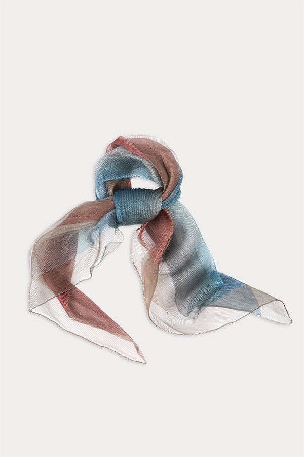 Elegant Pleated Ombre Glitter Scarf for Women - Stylish Fashion Accessory for Parties, Weddings & Evening Events