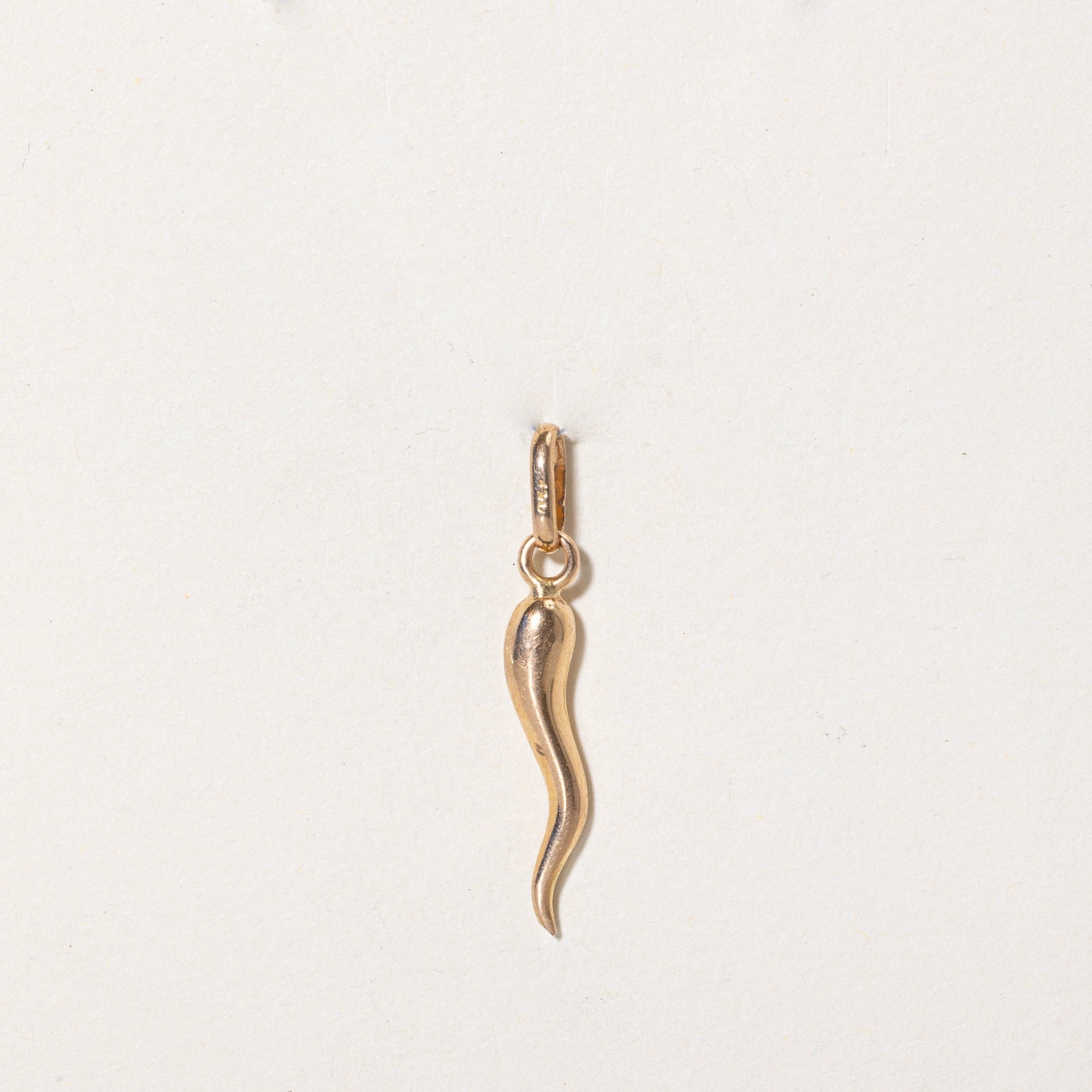 18K Yellow Gold Conricello Charm Pendant - Elegant Italian Jewelry for Women, Perfect for Gifts, Anniversaries & Special Occasions