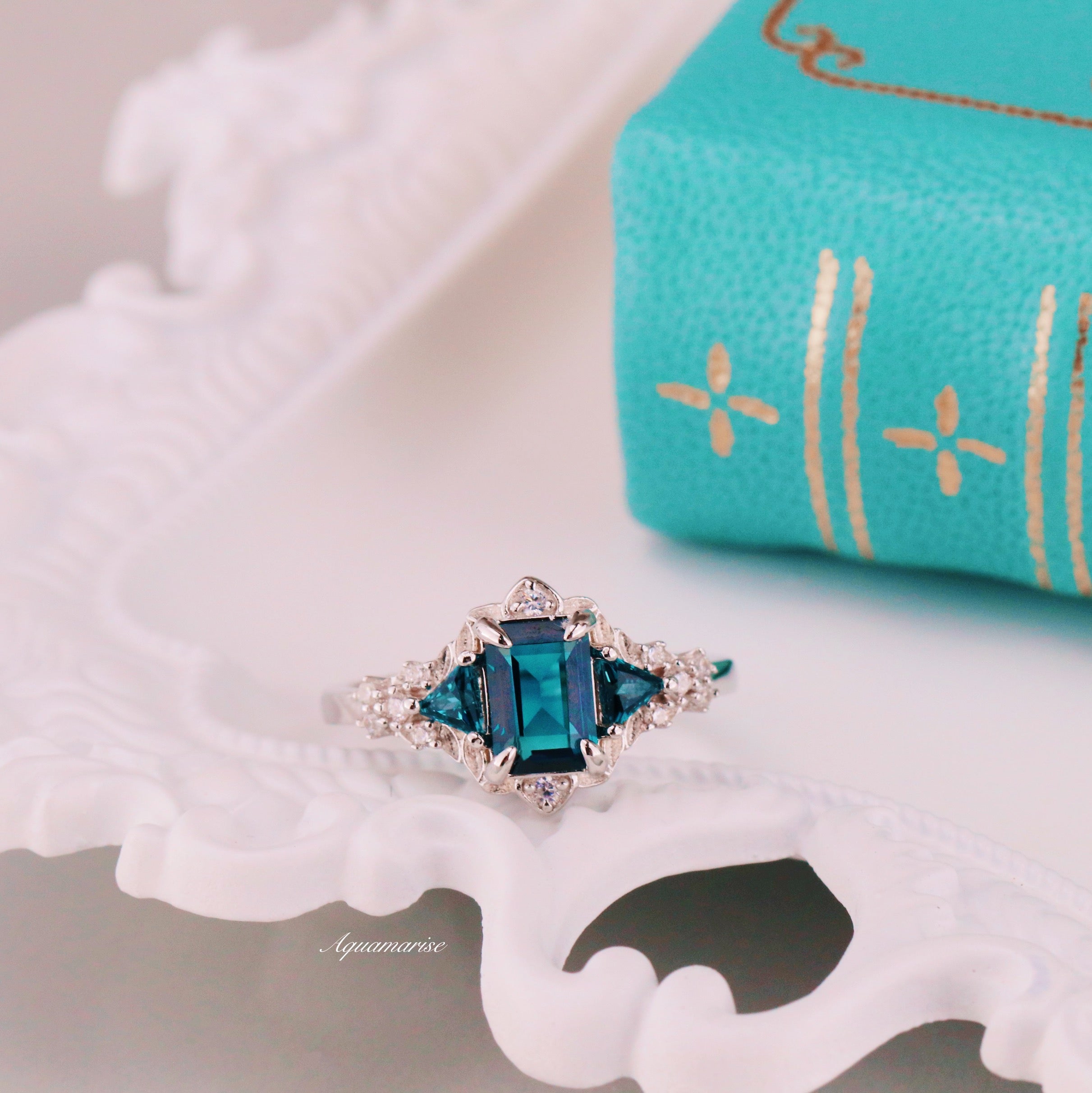 14K White Gold London Blue Topaz Leaf Ring for Women - Elegant Nature-Inspired Jewelry for Weddings, Anniversaries & Special Occasions