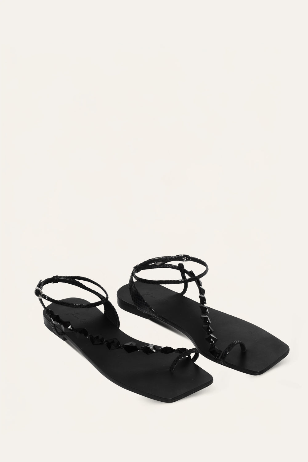 Stylish Women's Dazzling Crest Sandals - Comfortable Summer Beach Flip Flops for Outdoor Walking, Poolside & Vacation Wear