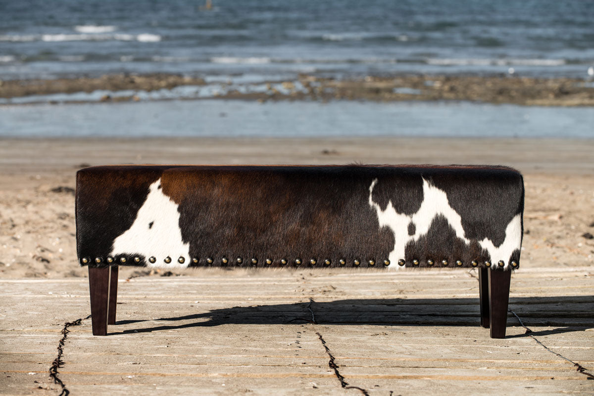 Premium Cowhide Bench Ottoman with Solid Wood Legs - 120x40x45cm - Stylish Footrest & Extra Seating for Living Room, Bedroom or Entryway