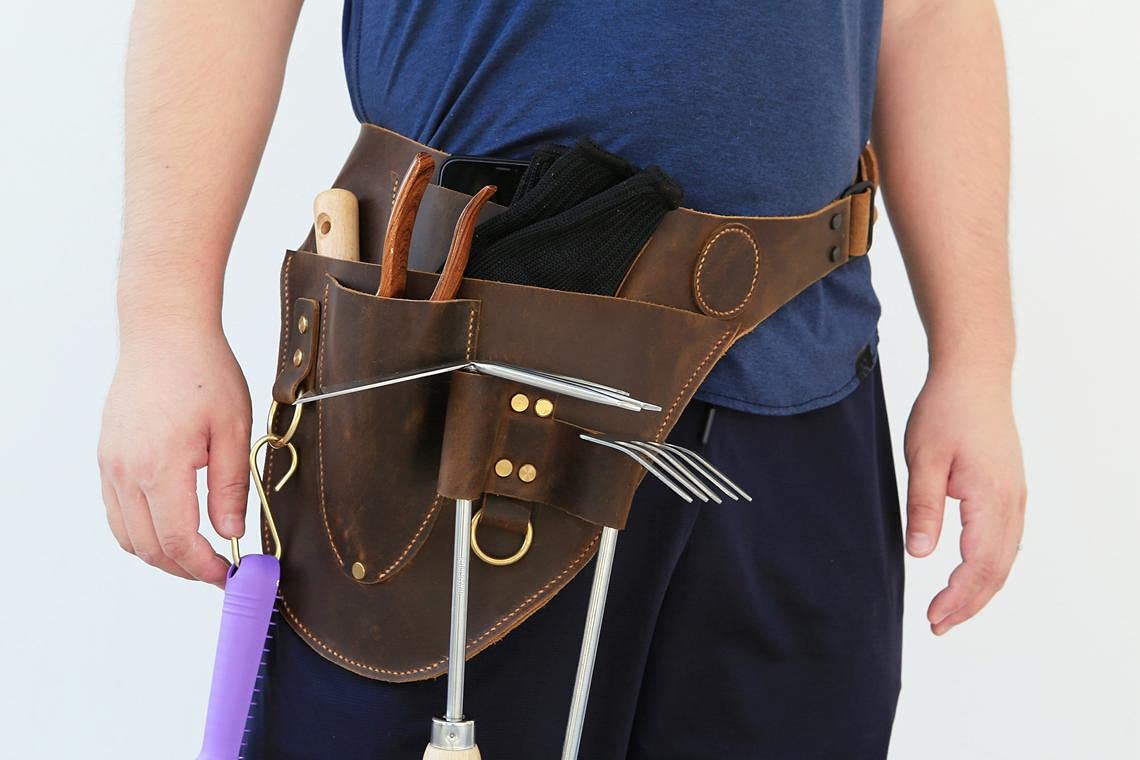 Personalized Distressed Leather Garden Tool Belt with Pockets - Farm Floral Gardening Apron for Planting, Weeding & Harvesting - Perfect for Gardeners, Farmers & Outdoor Enthusiasts
