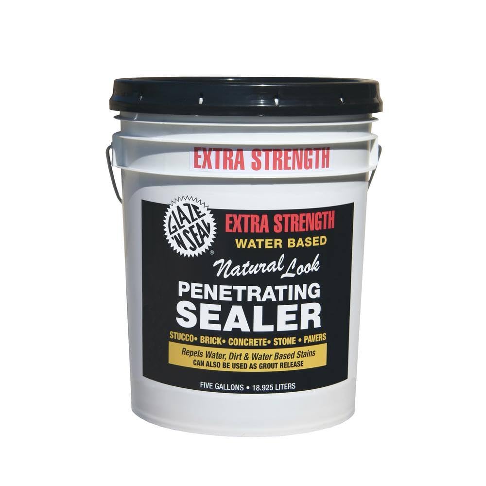 Glaze 'N Seal Extra Strength Natural Look Penetrating Sealer - 5 Gallon (184) Clear Waterproof Wood Sealer for Decks, Fences & Outdoor Furniture - Long-Lasting Protection Against Weather & UV Damage