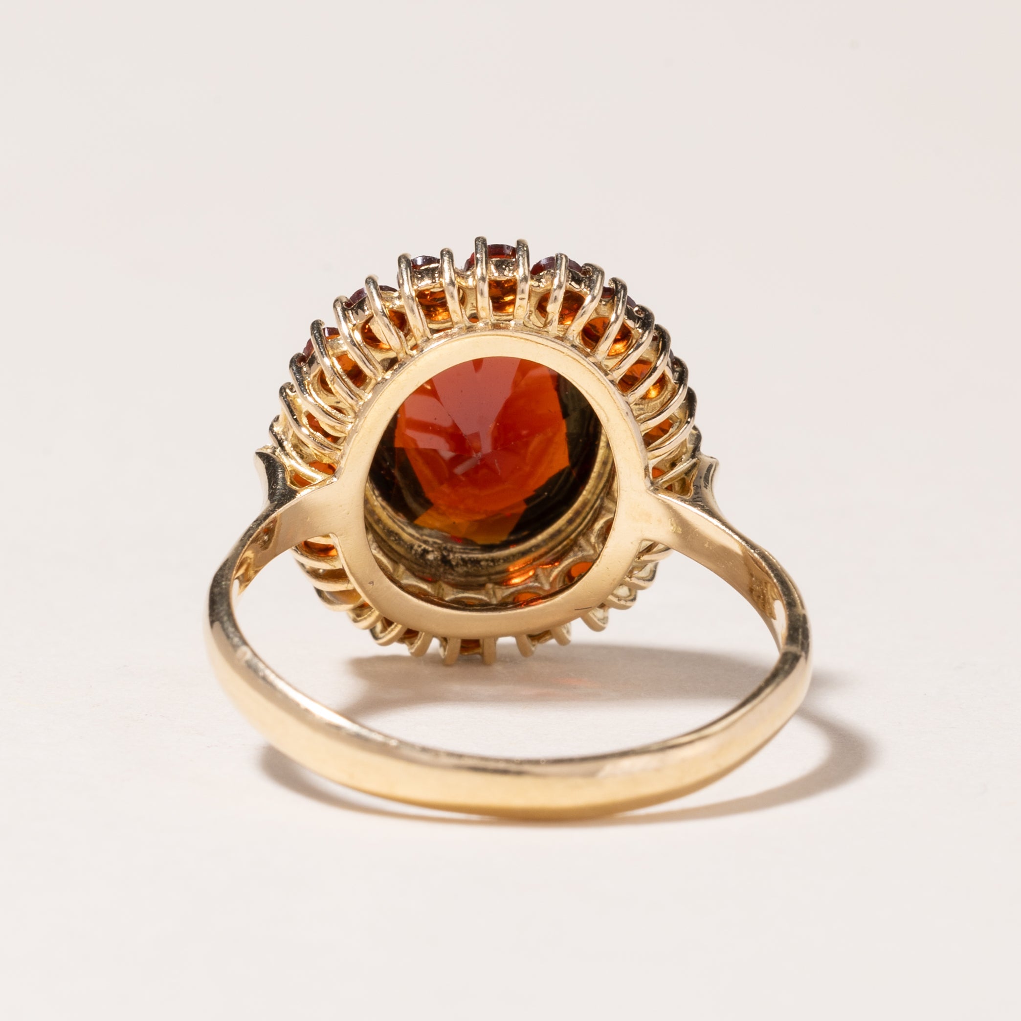 14K Yellow Gold Garnet Ring for Women | 4.57ctw Genuine Garnet Gemstone | Size 8.5 | Elegant Birthstone Jewelry Gift for January | Perfect for Engagement, Anniversary & Special Occasions