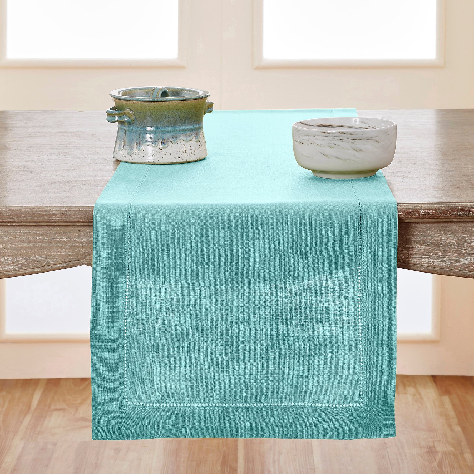 Elegant Classic Hemstitch Table Runner - Premium Linen Dining Decor for Weddings, Parties & Home Styling