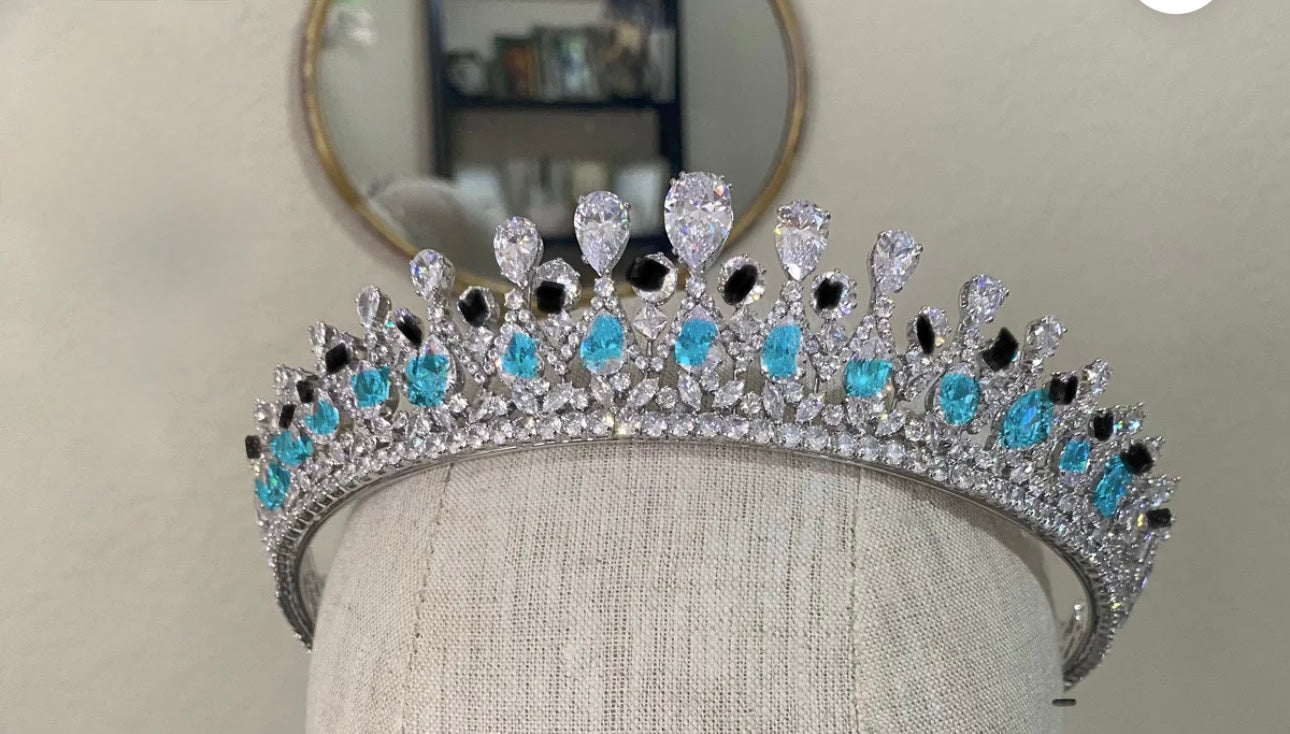 Custom GAYLE Royal Bridal Crown - Elegant Wedding Tiara for Brides, Princess-Themed Parties & Photo Shoots