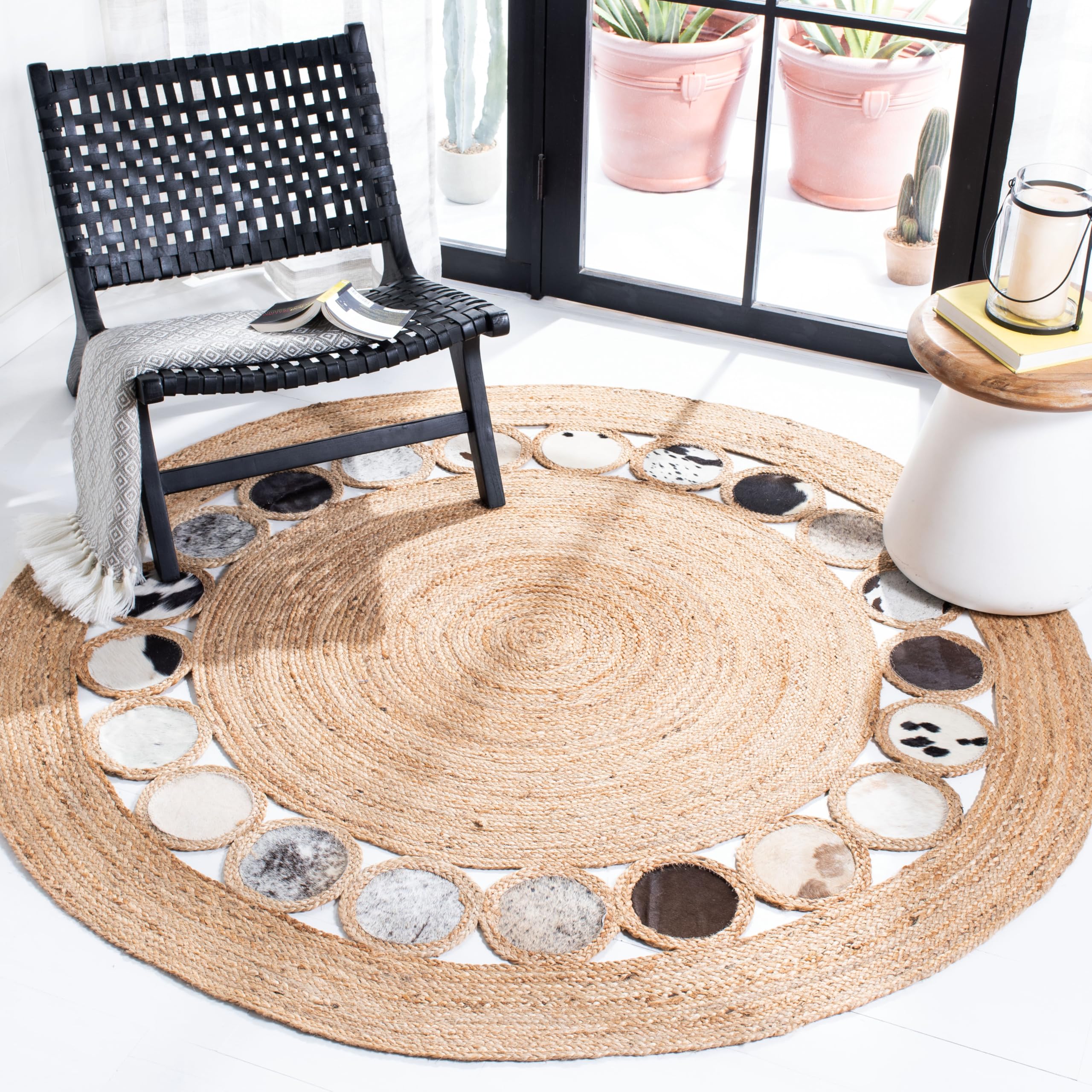 SAFAVIEH Natural Fiber Round Collection 6' Round Beige/Silver NF370G Handmade Boho Woven Jute & Leather Area Rug - Perfect for Boho Chic Living Rooms, Bedrooms & Home Decor