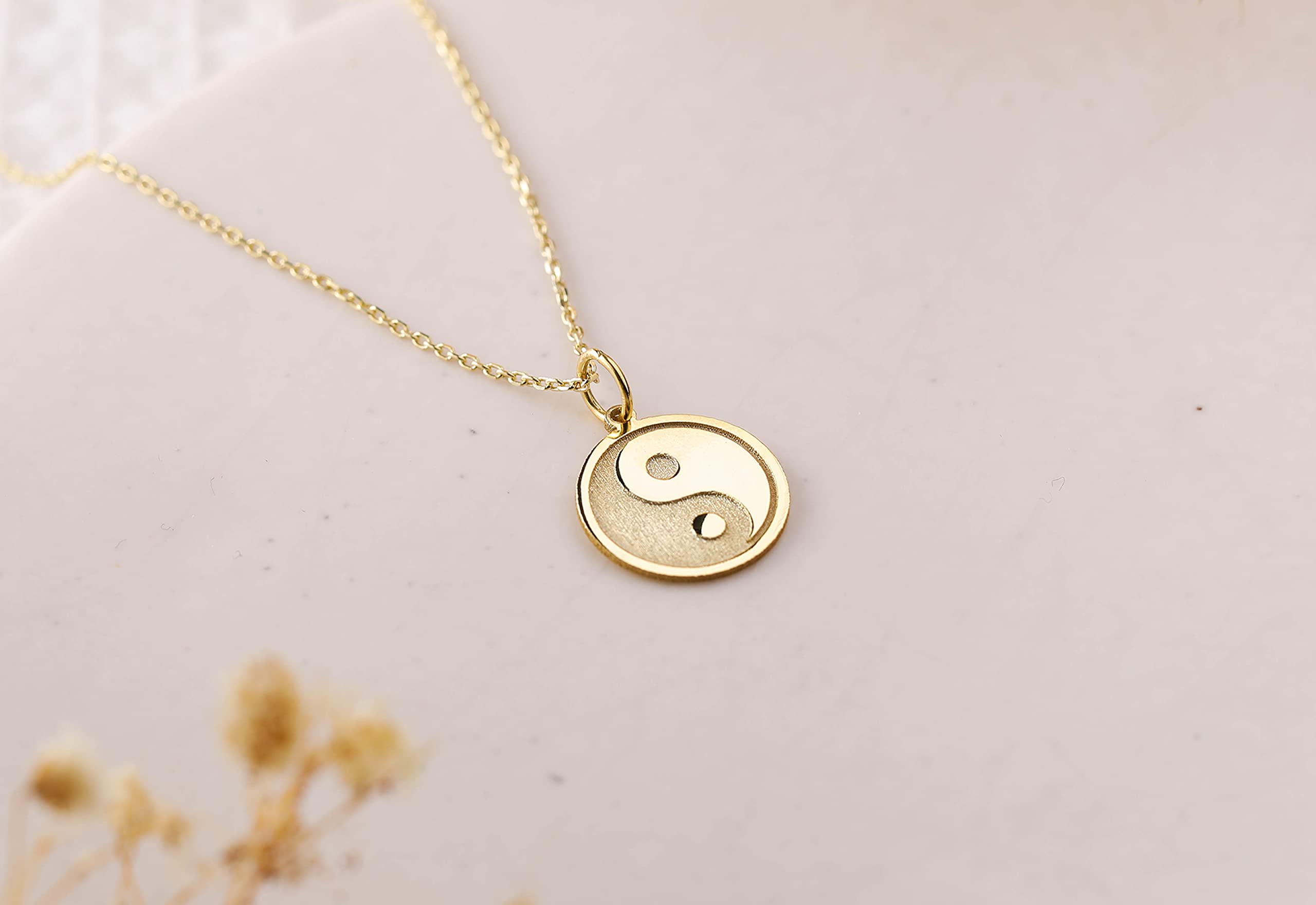 14K Gold Yin Yang Necklace - Personalized Tai Chi Pendant, Zen Symbol Jewelry for Meditation & Spiritual Balance | Perfect for Yoga, Mindfulness & Gift Giving