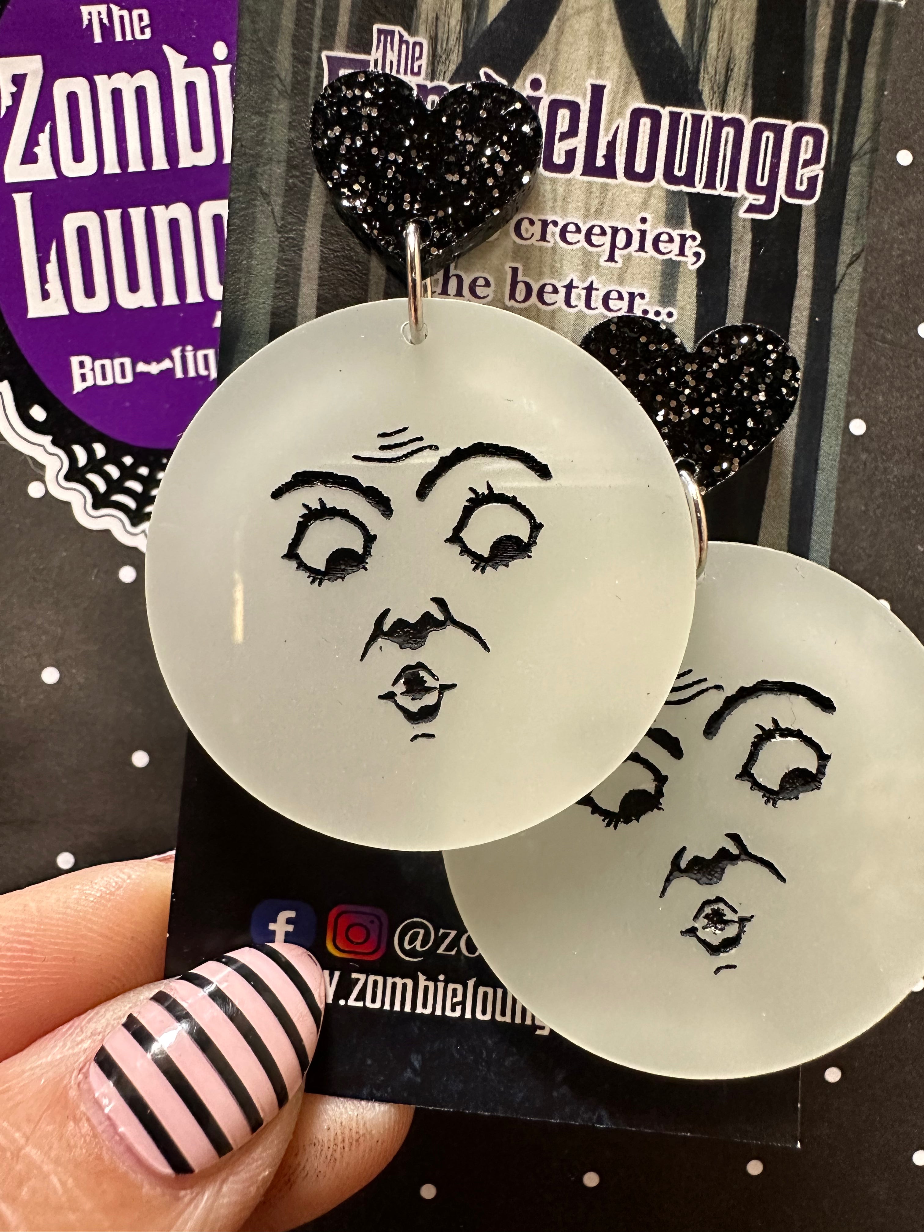Vintage Moon Man Stud Earrings - Unique Celestial Jewelry for Women, Perfect for Boho & Festival Outfits