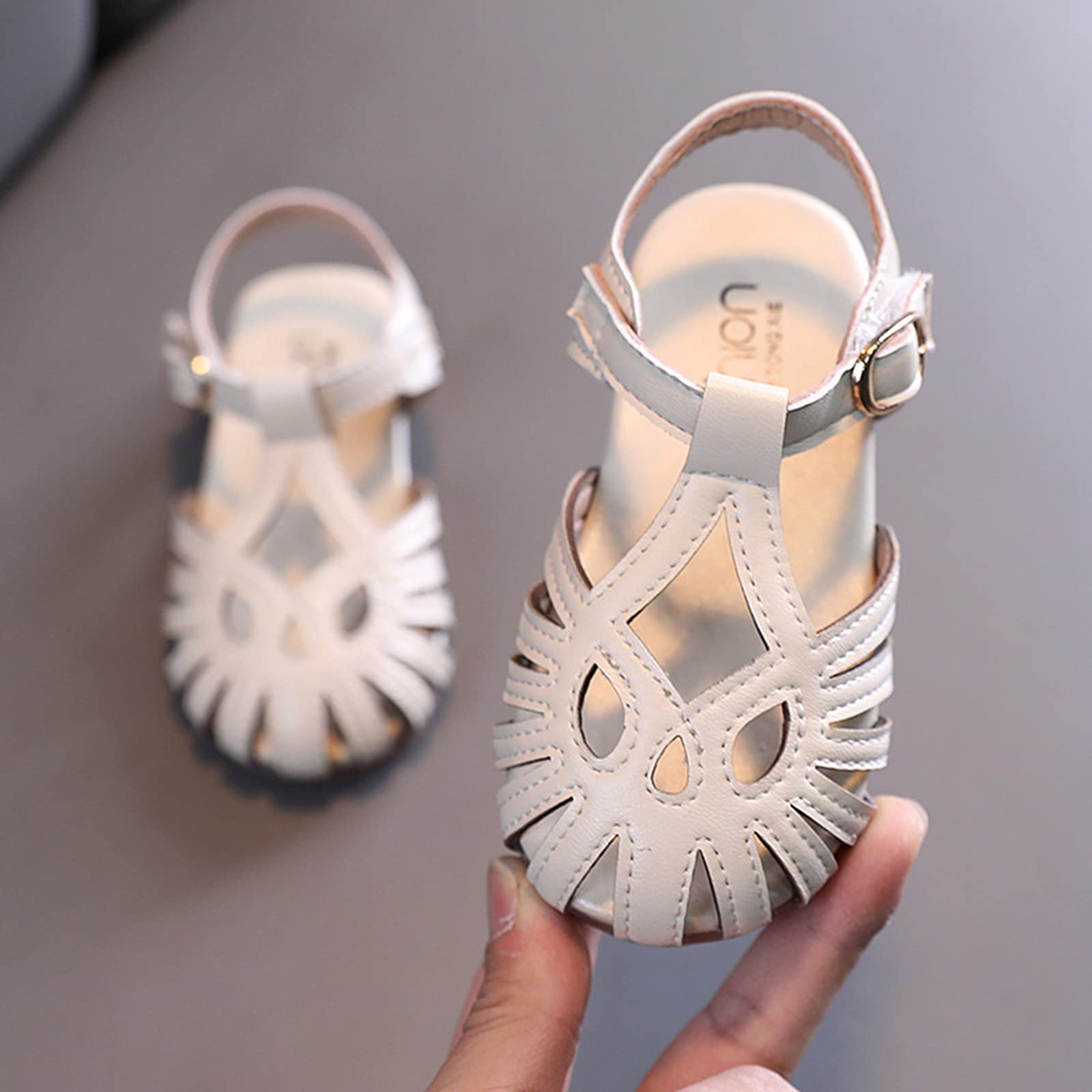 **Breathable Hollow Out Sandals for Little Girls - Open Toe Princess Flat Sandals with Strappy Gladiator Design - Perfect for Summer, Beach, and Casual Wear**