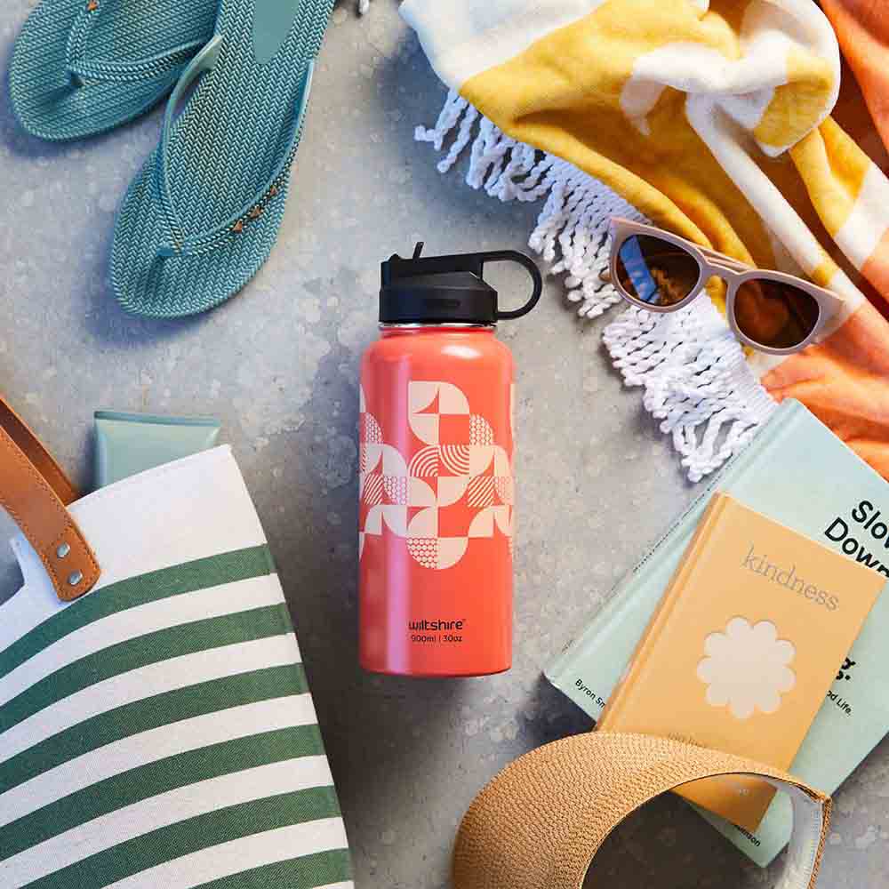 Insulated Stainless Steel Water Bottle 30oz with Flamingo Design - Leakproof & BPA-Free for Gym, Hiking, Travel & Outdoor Activities