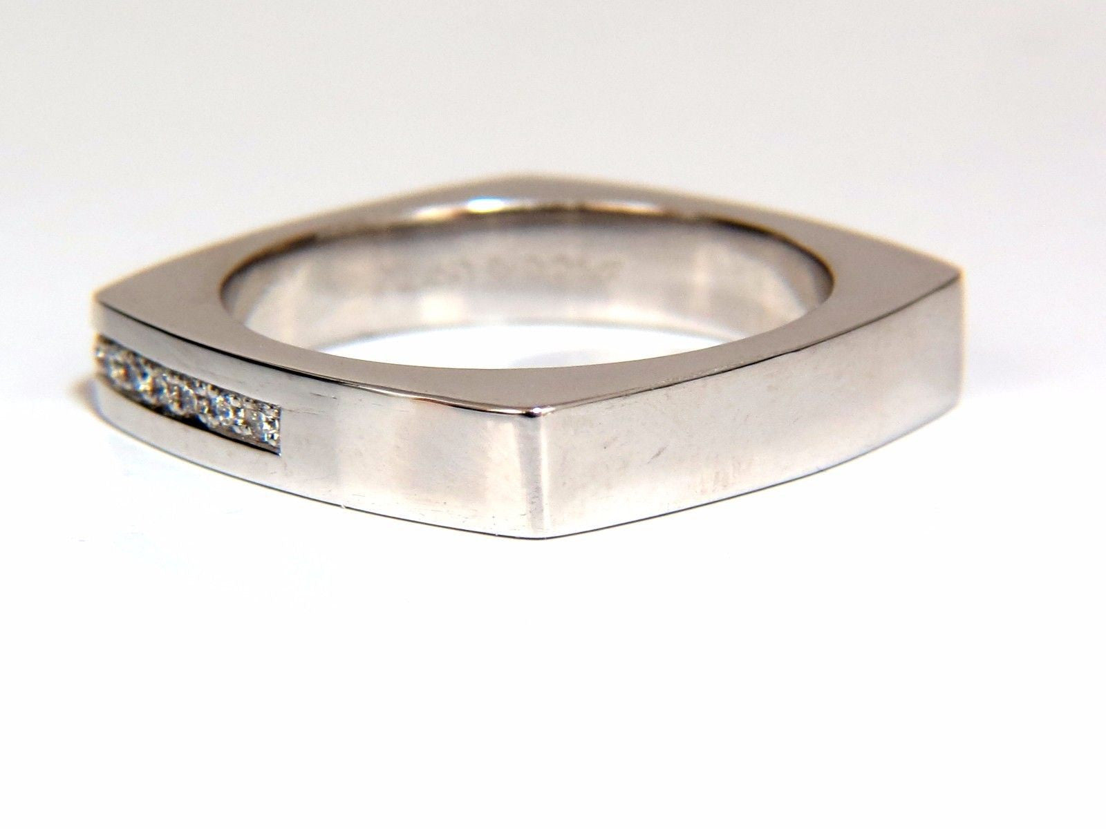 0.25ct Natural Round Cut Diamond Men's Wedding Band in Platinum - Elegant Square Design for Engagement, Anniversary & Special Occasions