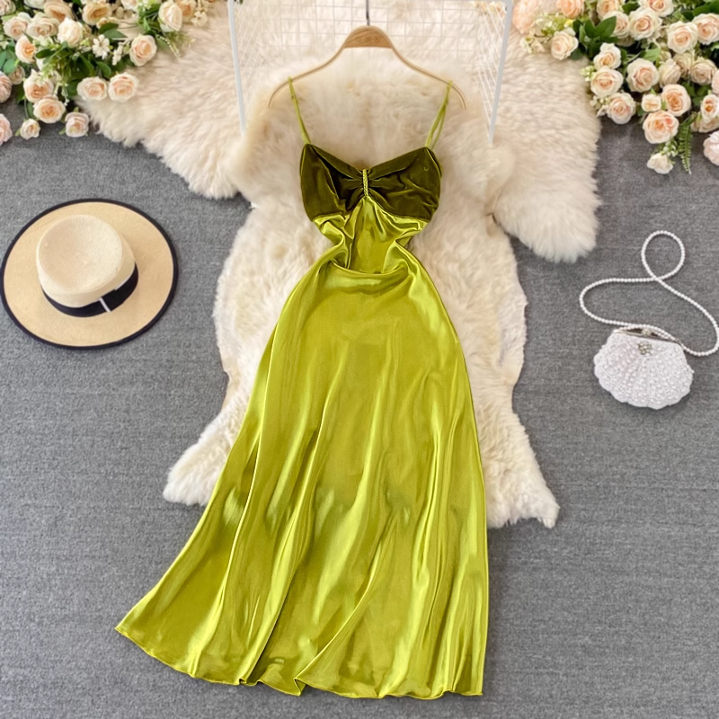 Elegant Green Satin Spaghetti Strap Evening Dress - Sexy Summer Formal Gown for Women | Perfect for Cocktail Parties, Weddings & Date Nights