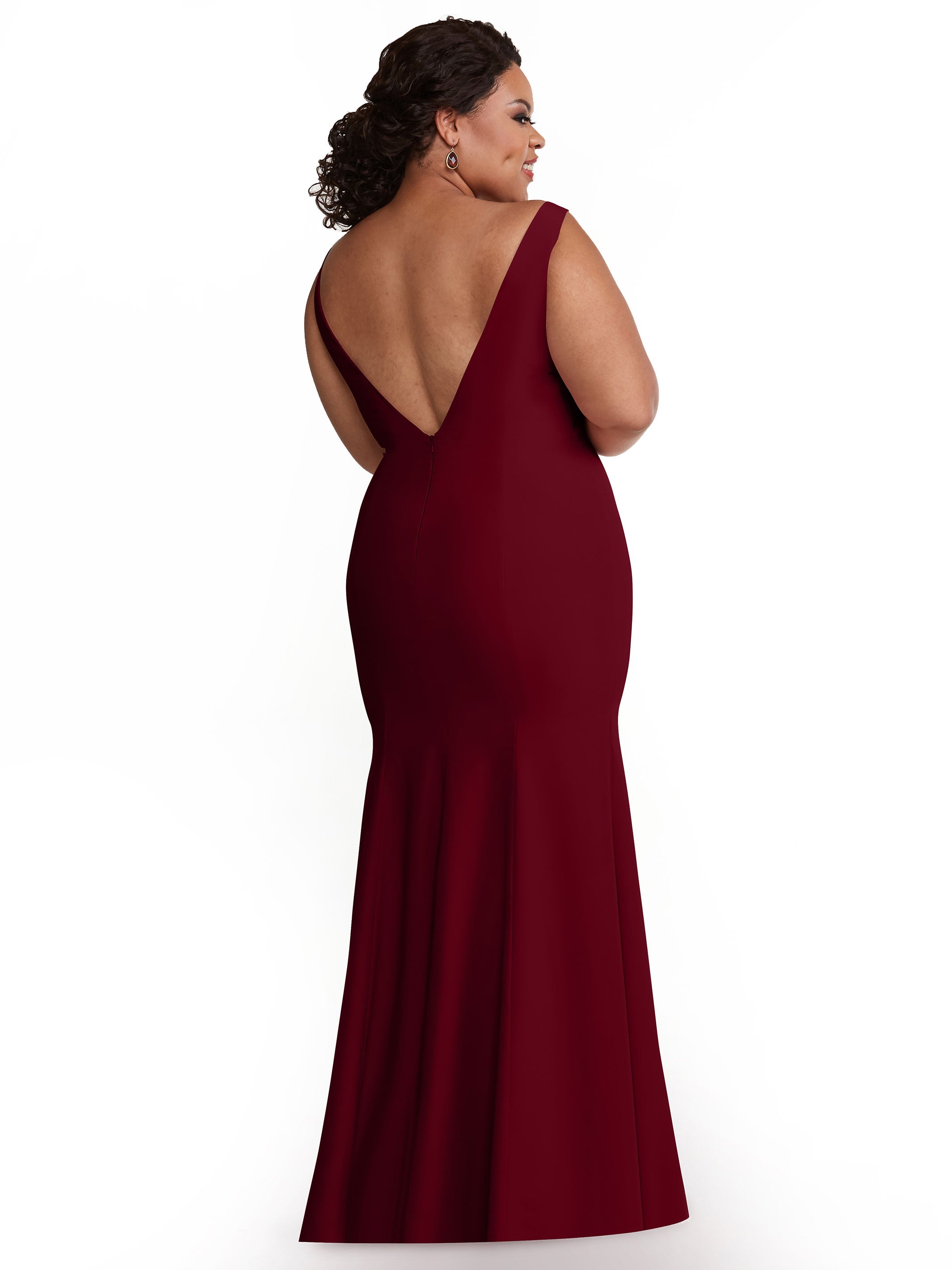 83010 Mermaid Stretch Chiffon Bridesmaid Dress with Plunging Neckline - Elegant Formal Gown for Weddings, Prom & Special Occasions