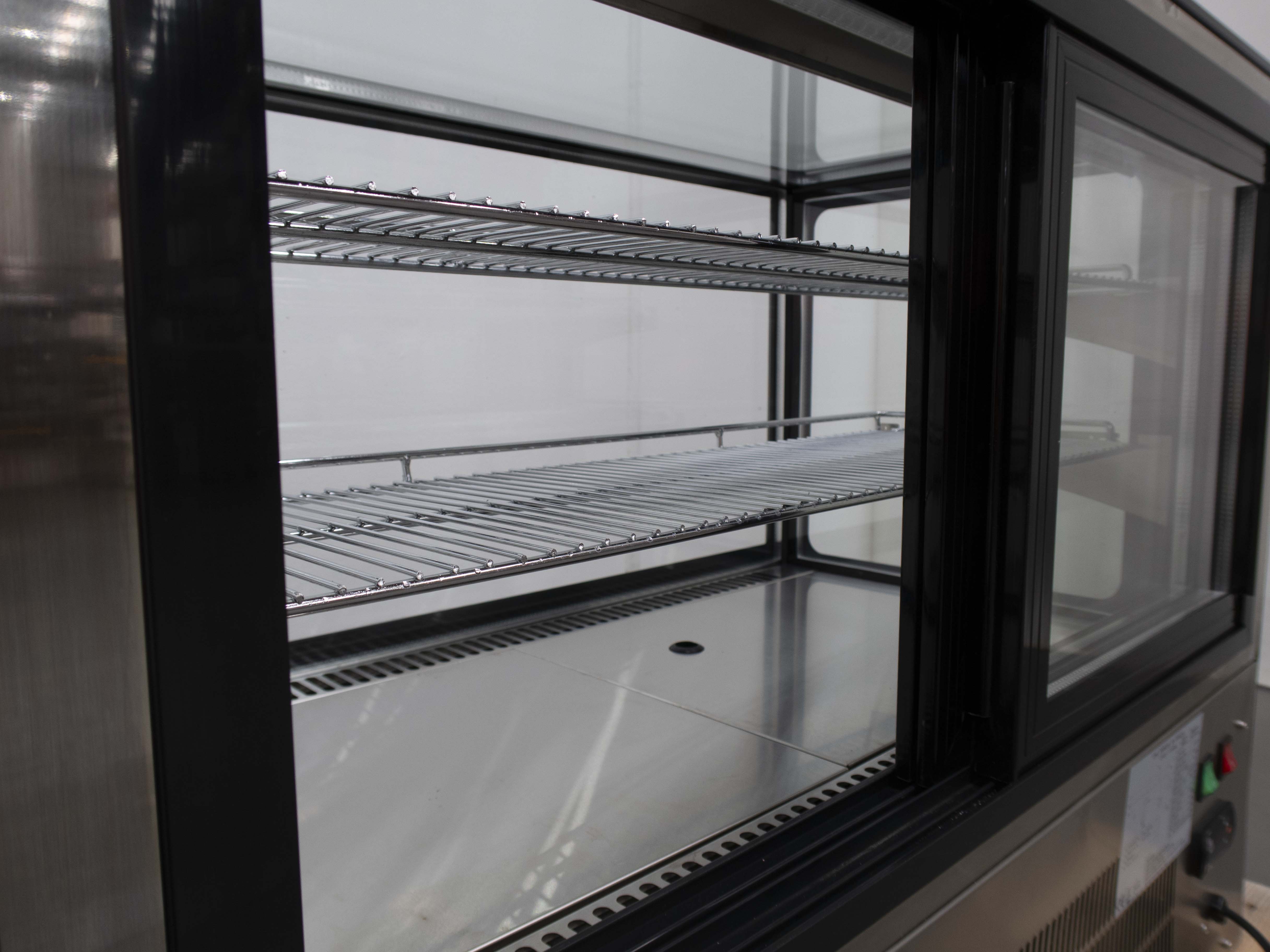 Bonvue GN 900RT Commercial Refrigerated Display Case - 72