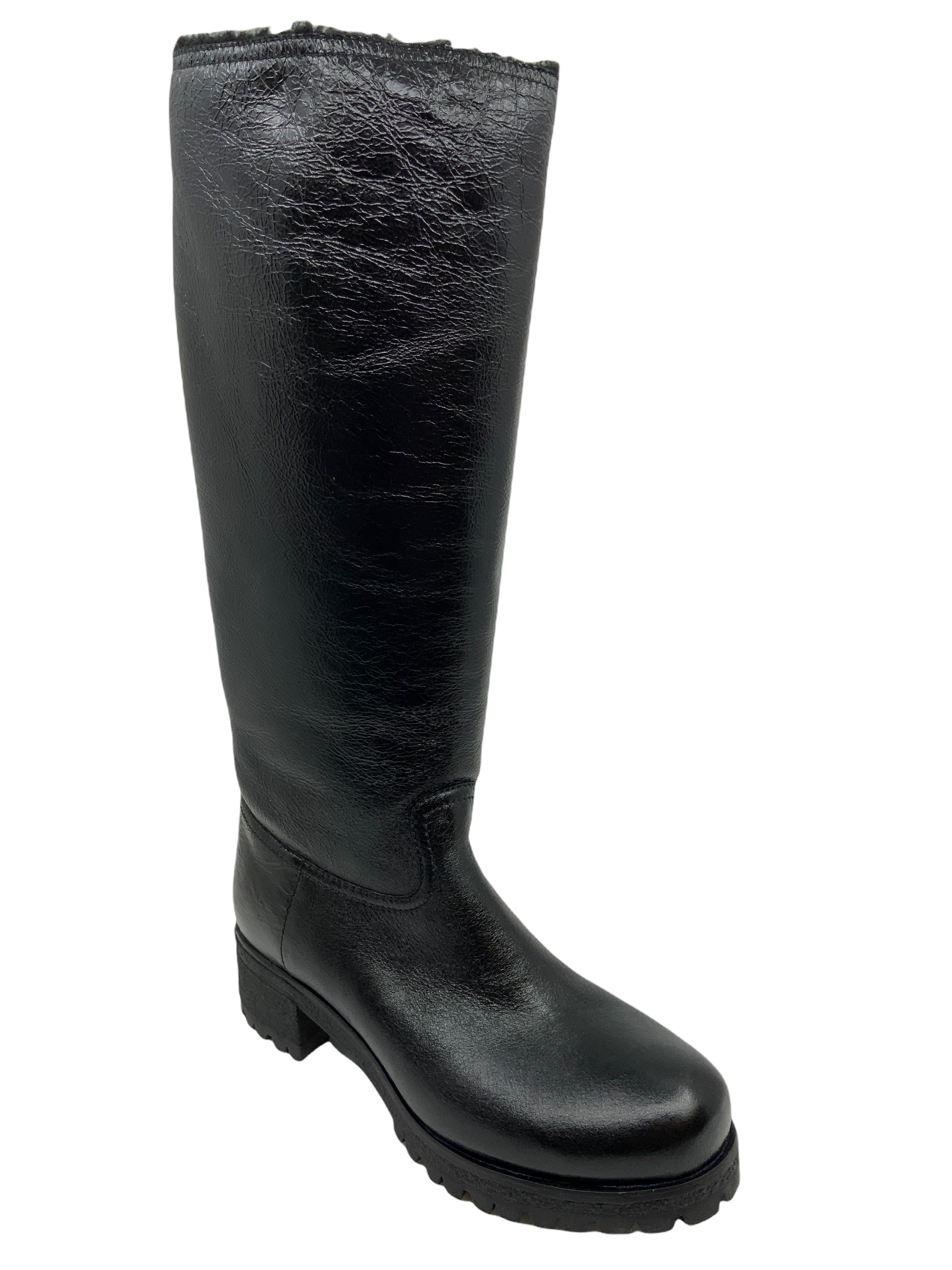 Prada Leather Shearling Lined Boots Women's Size 8.5 - Winter Fashion Boots for Cold Weather & Stylish Outfits