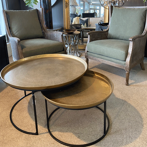 Cezar Nest of 2 Coffee Tables - Antique Brass Finish - Modern Living Room Furniture Set for Small Spaces - Perfect for Home Decor, Apartments & Office Waiting Areas