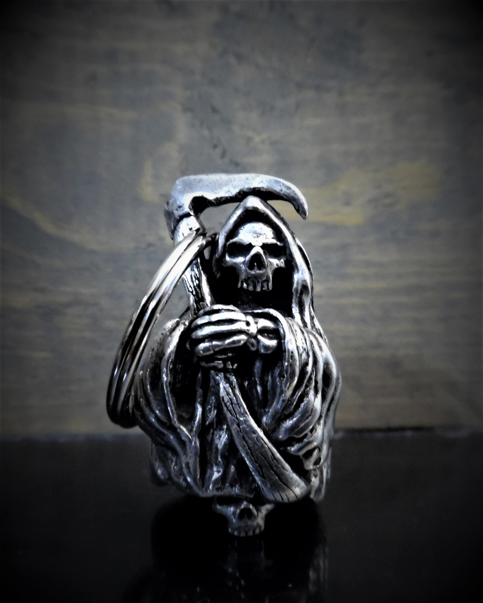 Grim Reaper Bell - Halloween Decoration, Bike Accessory & Motorcycle Safety Alarm - Perfect for Spooky Decor, Bicycle Safety & Motorcycle Riders