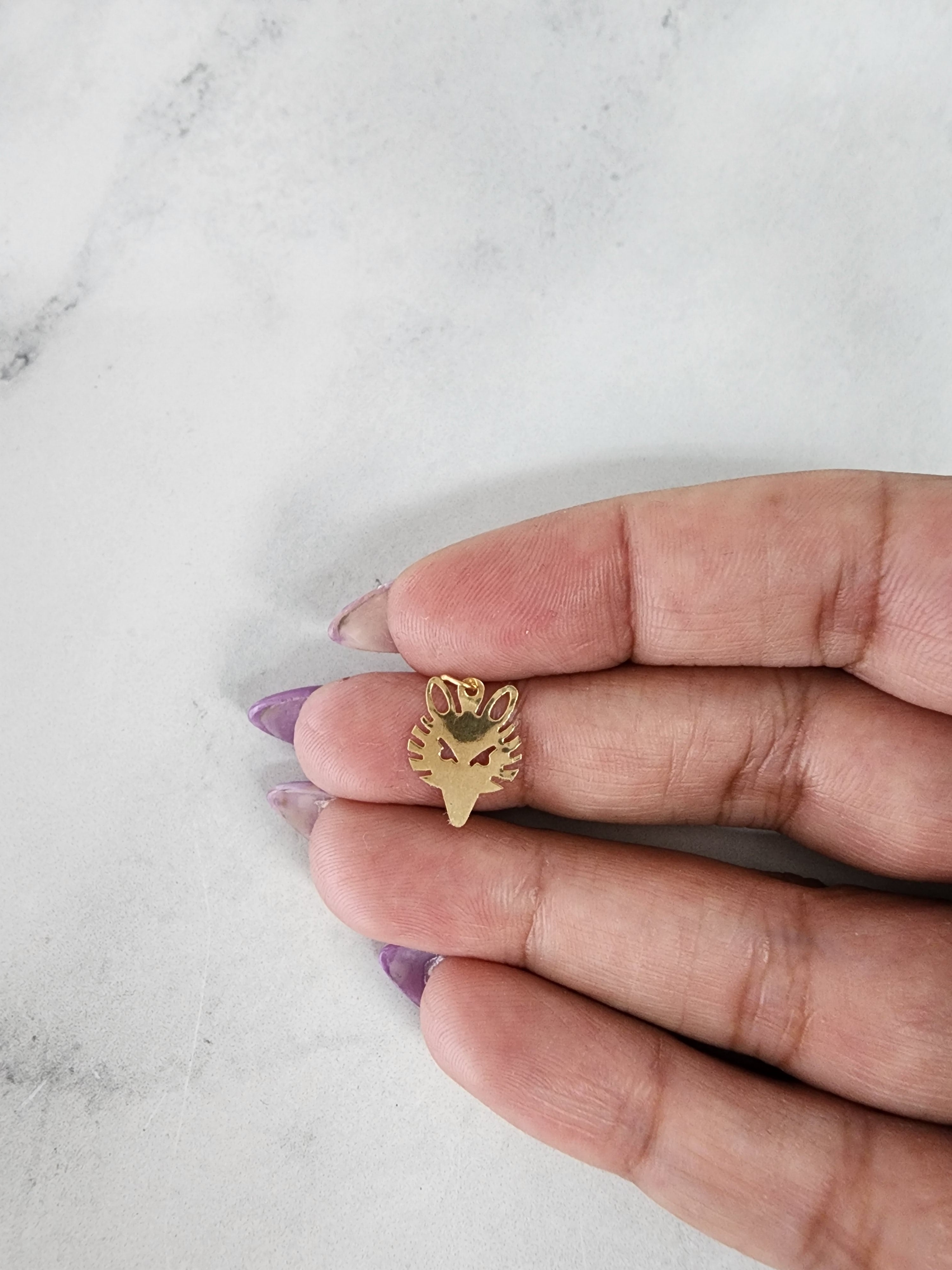 14k Gold Flat Fox Head Charm - Elegant Polished Jewelry for Necklaces & Bracelets - Perfect for Gifts, Everyday Wear & Special Occasions