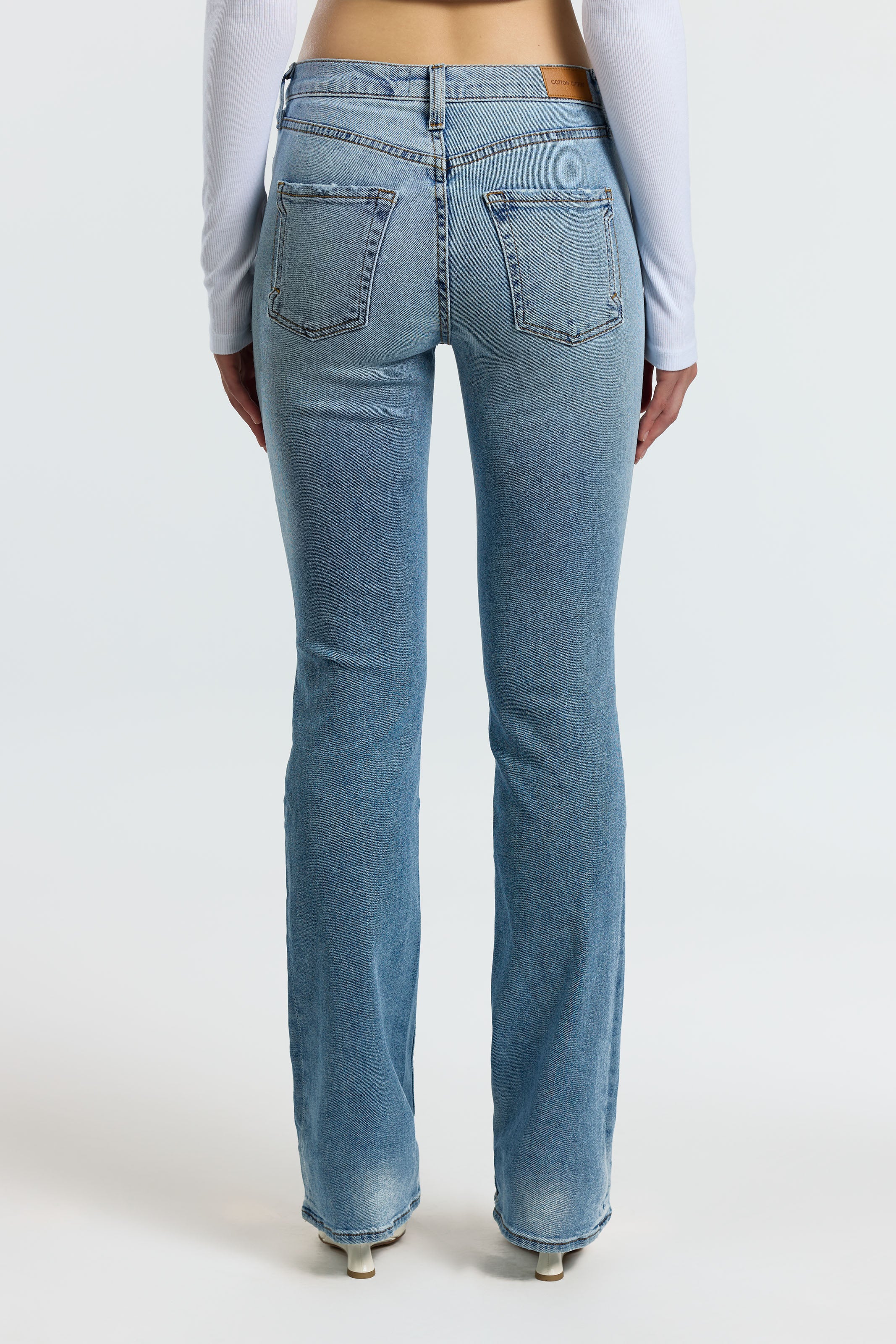 Cindy Jean Crosby - Stylish and Comfortable Women's Jeans for Casual Wear, Work & Everyday Outfits