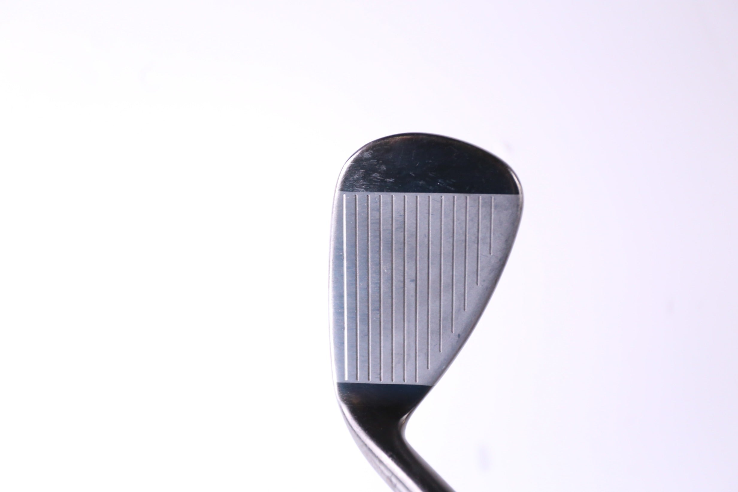 Adams Idea Tech V4.0 Hybrid 9 Iron Golf Club - Right Handed Regular Flex - Used - Perfect for Mid-Handicap Golfers & Driving Range Practice
