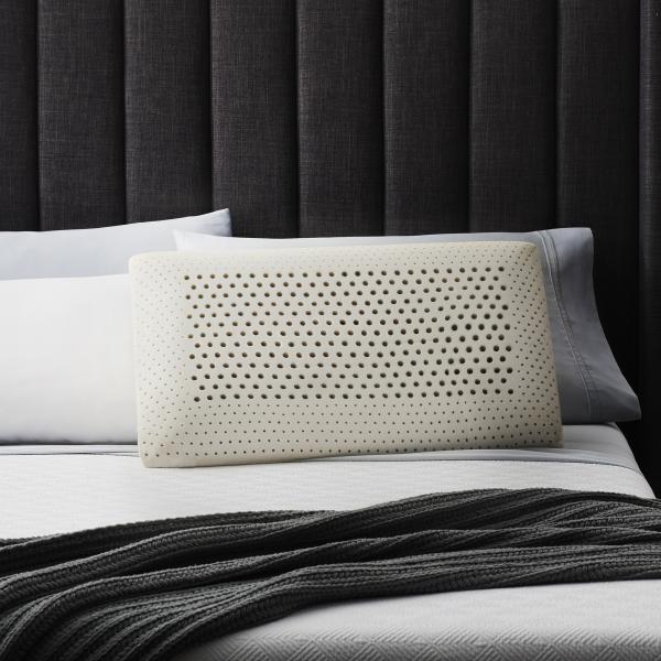Malouf Zoned Natural Talalay™ Latex Pillow for Side & Back Sleepers - Hypoallergenic & Pressure Relief Bed Pillow for Neck Support - Perfect for Home, Travel & Guest Rooms