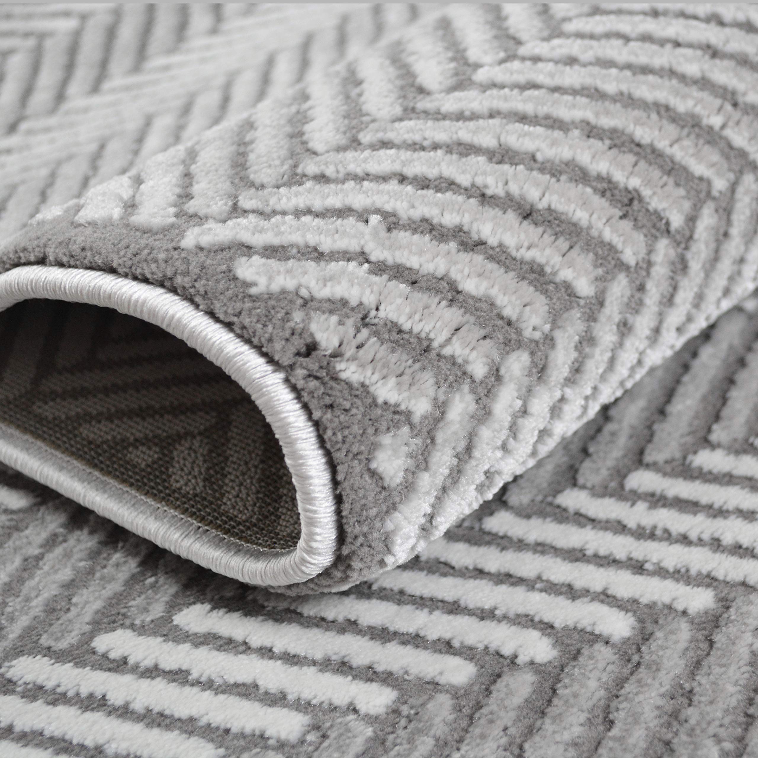 Mayberry Rug Domino Area Rug 7'10