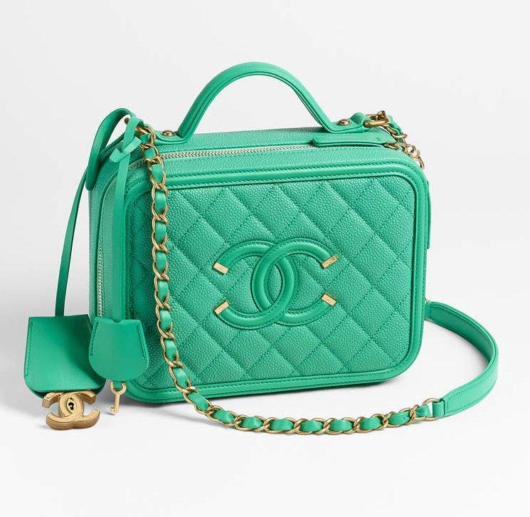 Chanel Small Vanity Case in Green | Luxury Crossbody Bag for Women | Perfect for Evening Events, Travel & Everyday Use