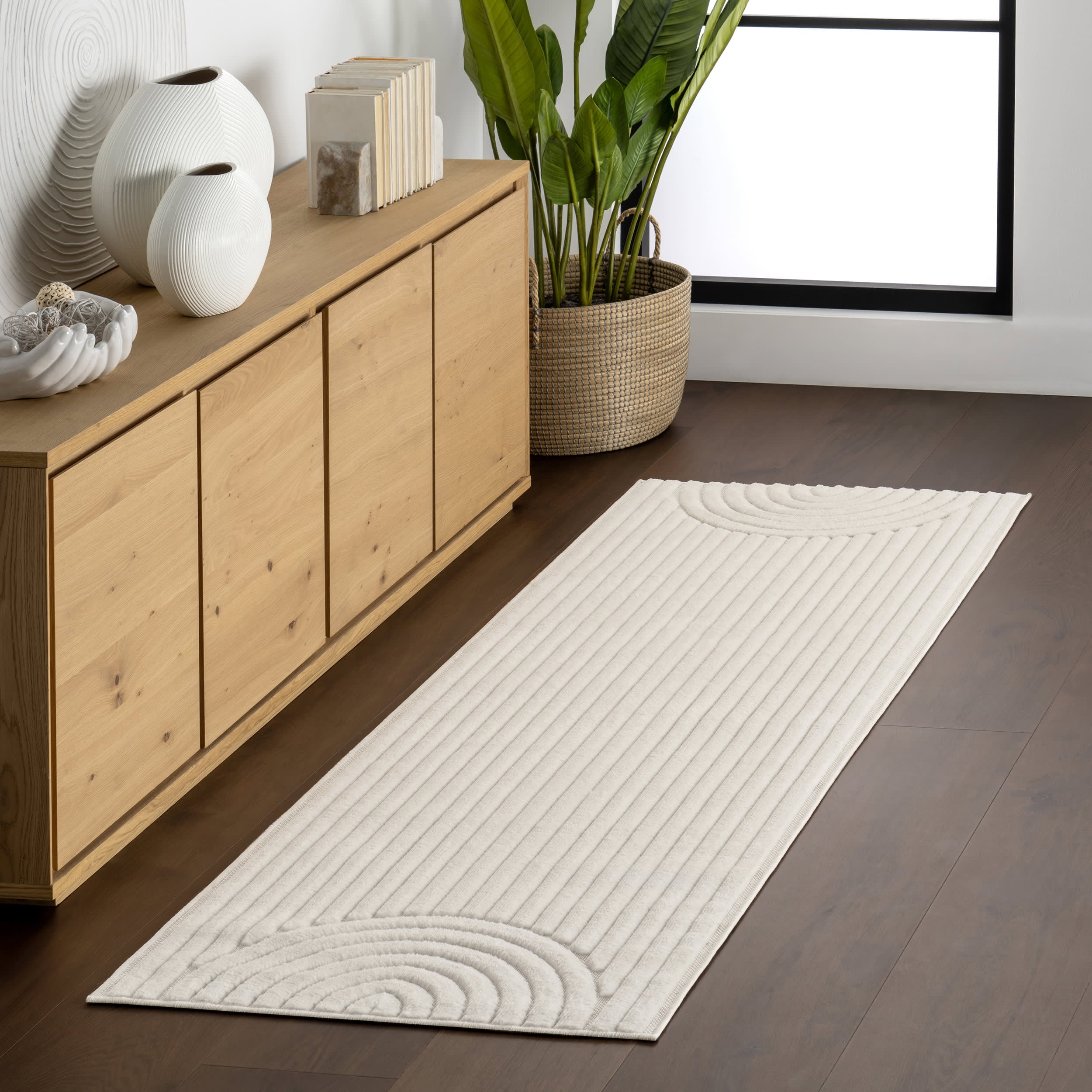 Tana Geometric Indoor/Outdoor Area Rug in Cream - Perfect for Living Room, Patio & Bedroom Decor
