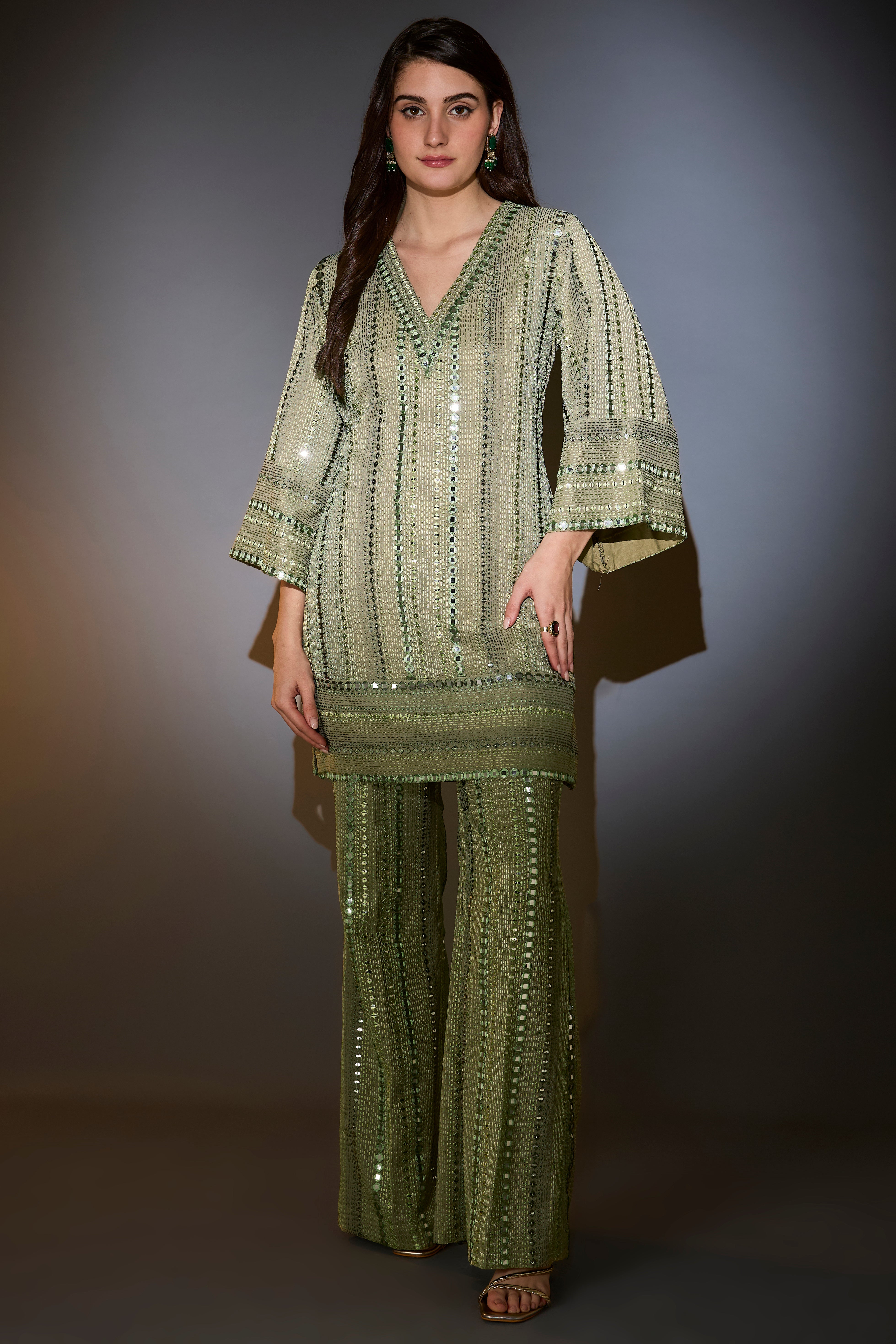 Elegant Mint Green Mirror Work Co-Ord Set with Intricate Tone-on-Tone Thread Embroidery | Perfect for Festive Occasions, Weddings & Ethnic Fashion