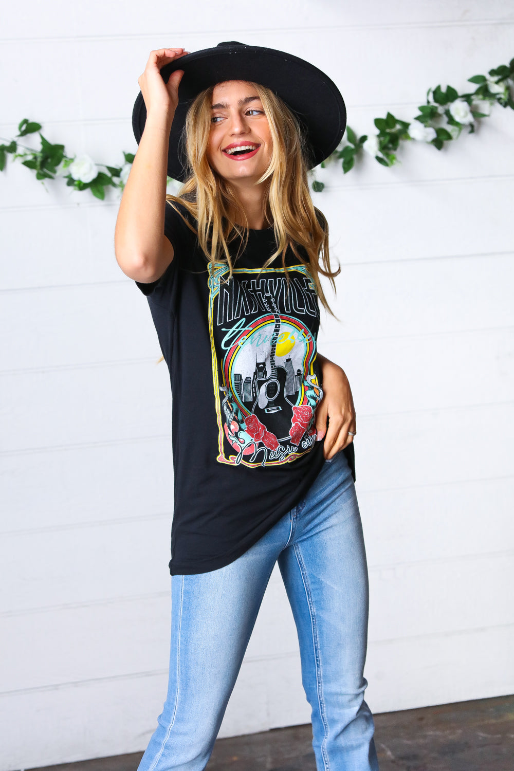 Black Cotton Nashville Graphic Knit Tee - Soft Vintage-Inspired T-Shirt for Men & Women | Perfect for Casual Wear, Concerts, and Street Style Outfits