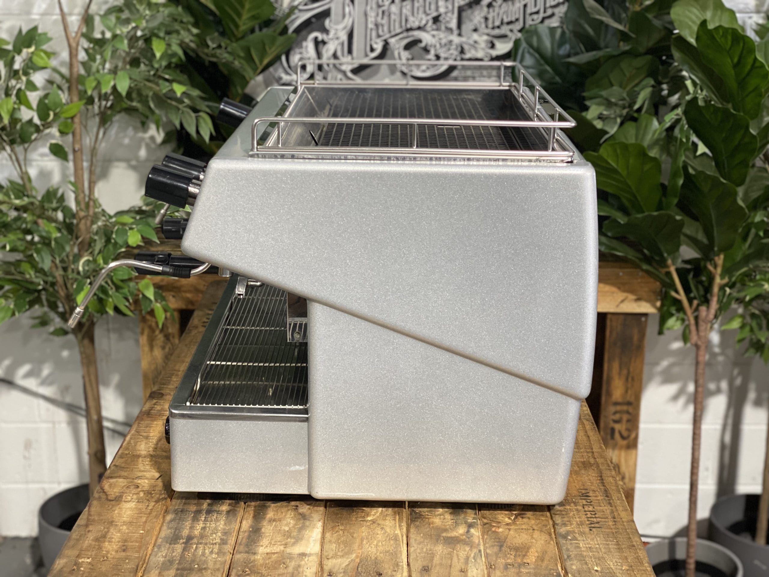 Brasilia REST Digit 2 Group Commercial Espresso Machine - Professional Grey Coffee Maker for Cafes, Restaurants & Coffee Shops