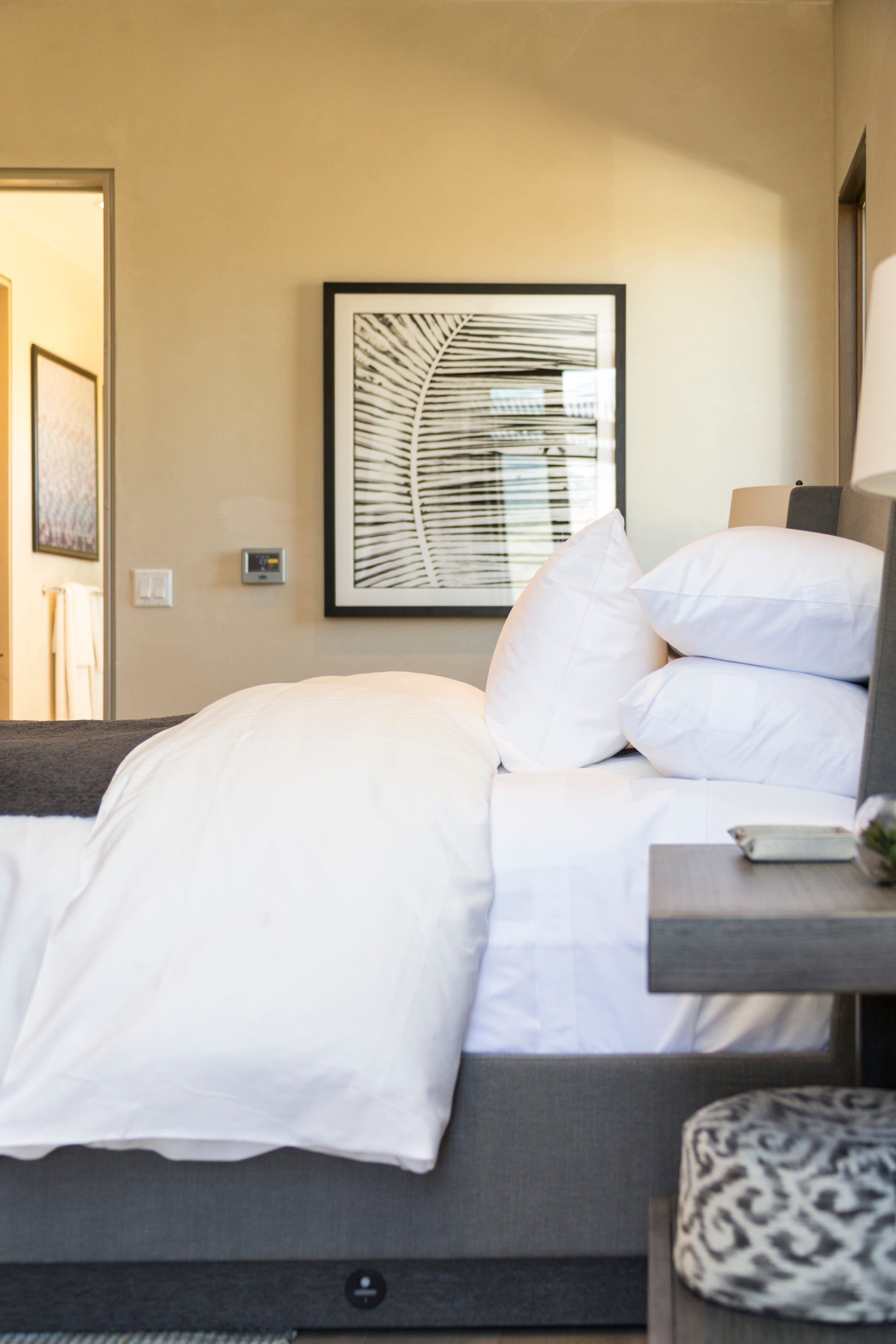 Miraval Premium Down Comforter - All-Season Luxury Bedding with Hypoallergenic Fill - Perfect for Master Bedrooms, Guest Rooms & Cozy Winter Nights