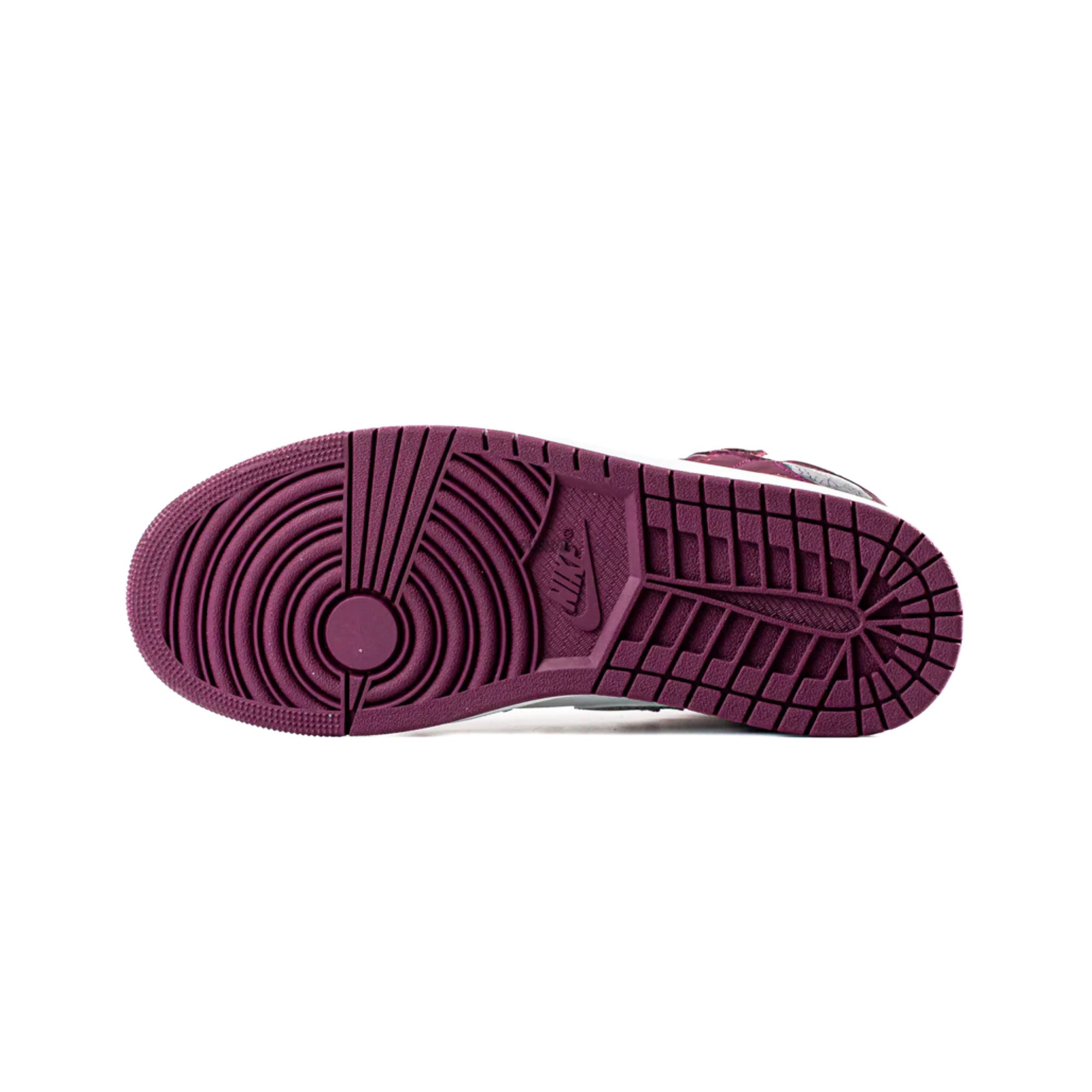 Air Jordan 1 Retro High 'Bordeaux' Men's Basketball Shoes (2021 Release) - Classic Sneakers for Streetwear, Casual Outfits & Basketball Games