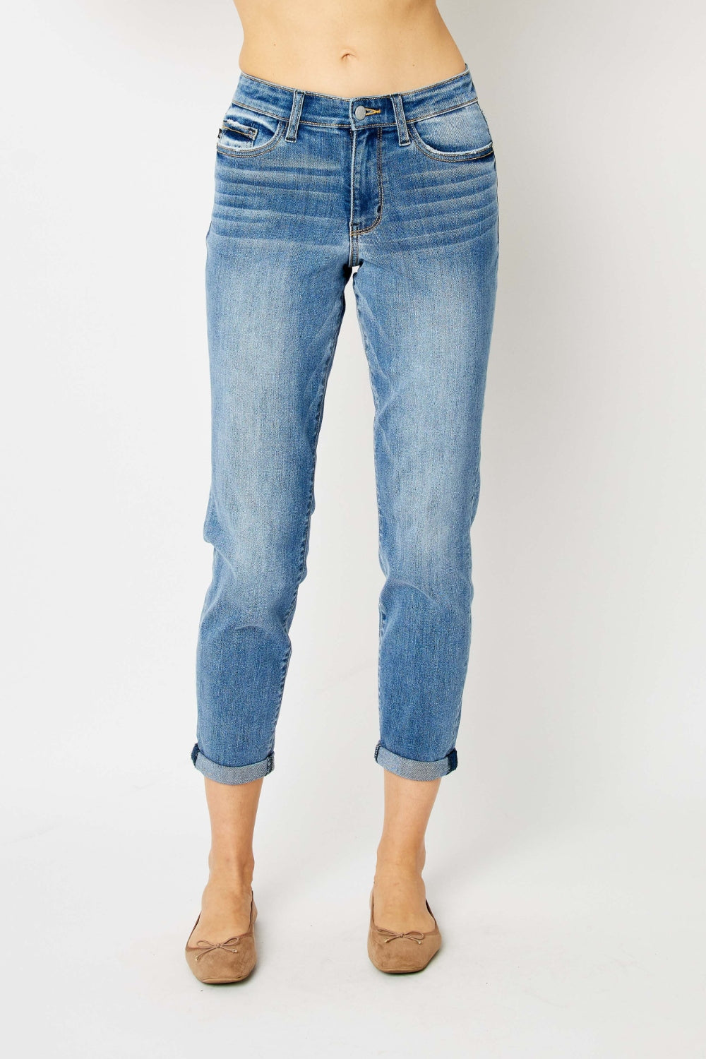 **Judy Blue Women's Slim Fit Cuffed Hem Jeans - High Waist Stretch Denim Pants for Casual & Work Outfits**