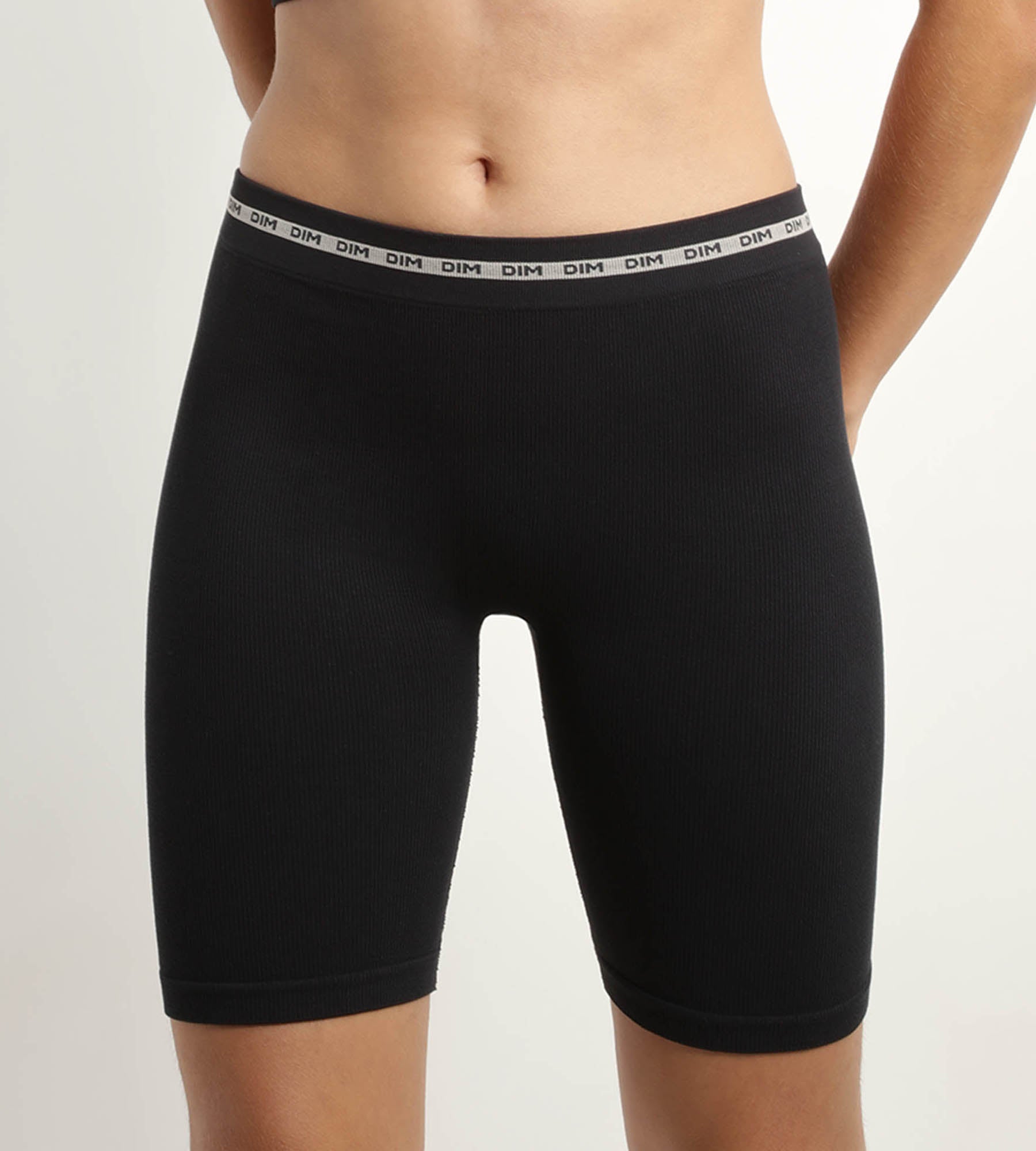 Women's Seamless Modal Polyamide Ribbed Cycling Jersey - Black | Dim Icons | Perfect for Road Biking, Spinning & Outdoor Sports