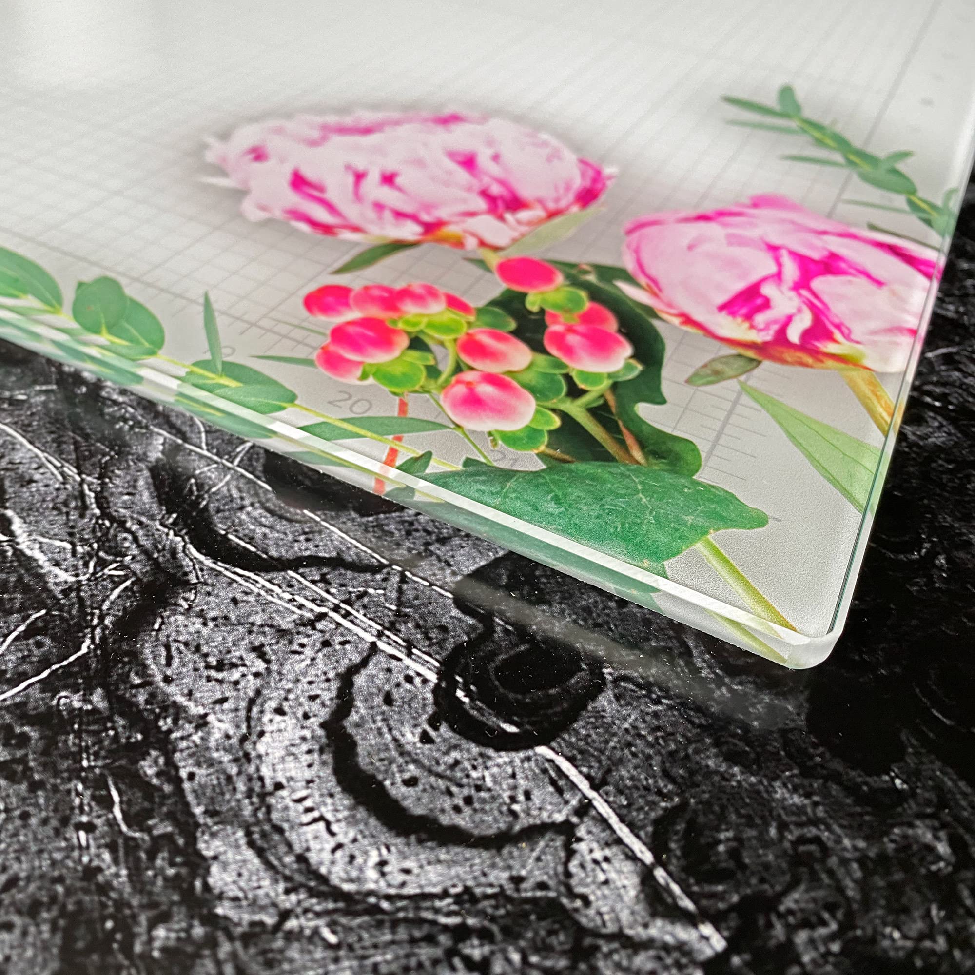 Premium Glass Craft Mat - Magnetic, Heat & Scratch Resistant - 9x12 Inch Non-Slip Art Surface for Mixed Media, Scrapbooking & DIY Projects - Ideal for Painting, Stenciling & Craft Protection (Floral Design)