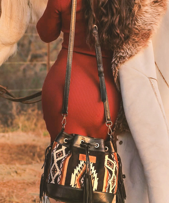 Wrangler Aztec Knitted Bucket Bag Set for Women - Boho Chic Crossbody Purse with Adjustable Strap - Perfect for Travel, Shopping & Everyday Use