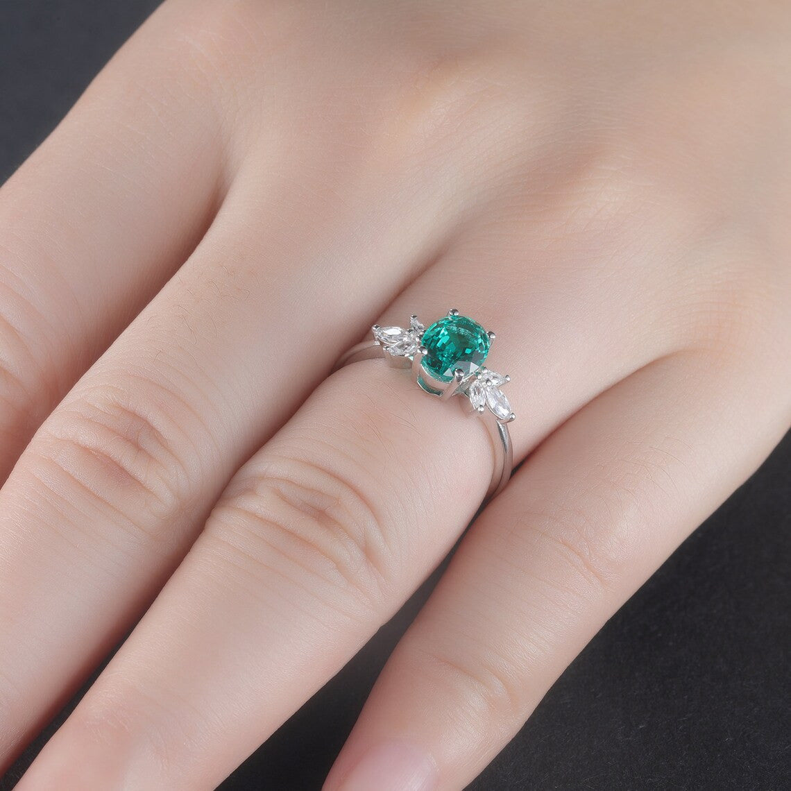 Oval Cut Emerald Moissanite Engagement Ring with Cluster Diamonds - Perfect for Wedding Proposals & Anniversary Gifts