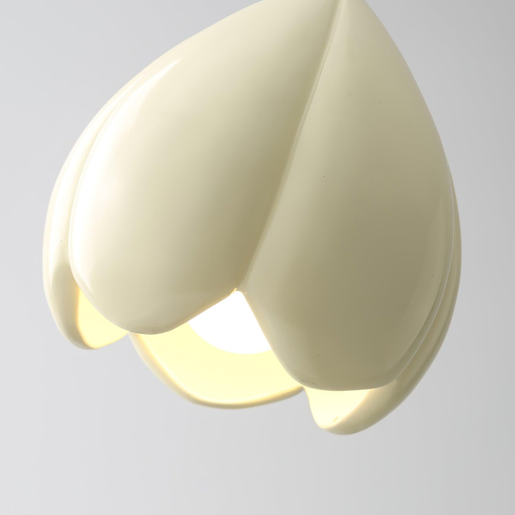 Elegant Flower Bud Pendant Light - Modern Hanging Chandelier for Living Room, Bedroom & Dining Room Decor - Perfect for Home, Cafe and Restaurant Lighting