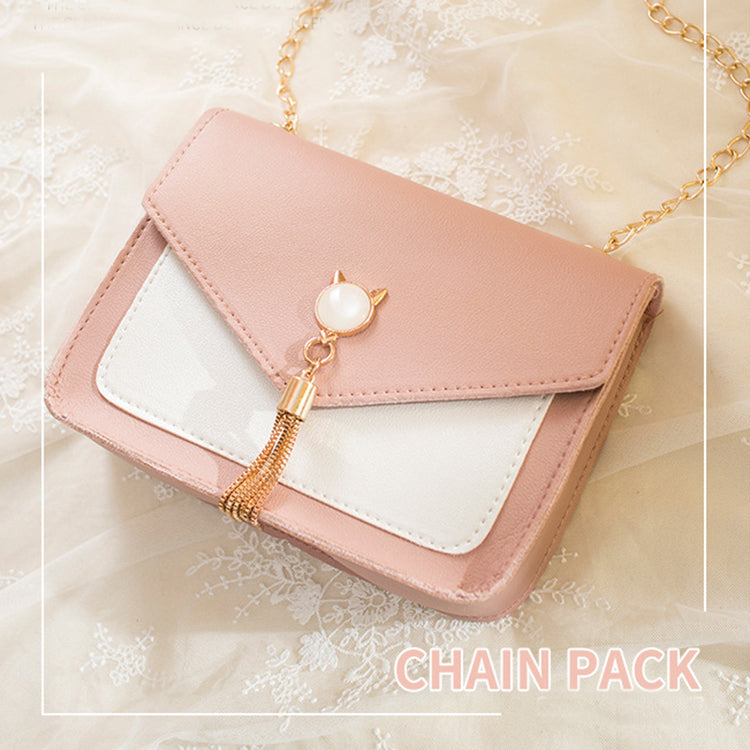 Stylish Small Crossbody Bags for Women with Cat Lock & Chain - Fashionable Messenger Purse for Daily Use, Travel & Shopping