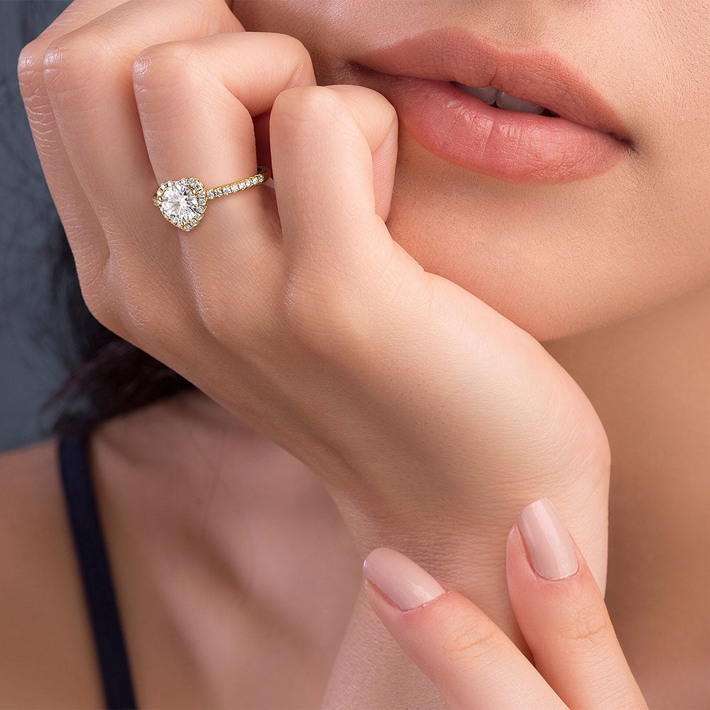1.5ct Moissanite Halo Engagement Ring for Women - D Color VVS1 Clarity, 14K White Gold Wedding Band, Perfect Proposal Jewelry Gift for Anniversary & Valentine's Day