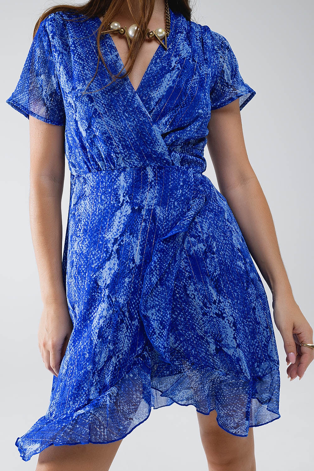 Blue Animal Print Short Wrap Robe with Gold Lurex - Cozy Loungewear for Spa Nights & Relaxing at Home