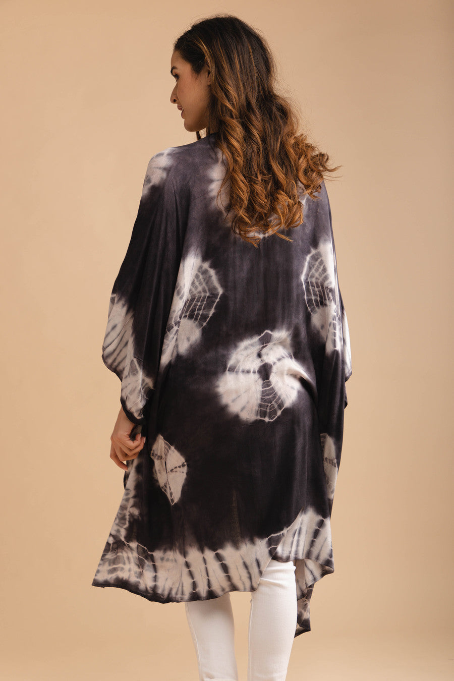 Stylish Tie Dye Ruana Shawl - Boho Chic Womens Wrap - Perfect for Beach Cover Up, Music Festivals & Cozy Evenings