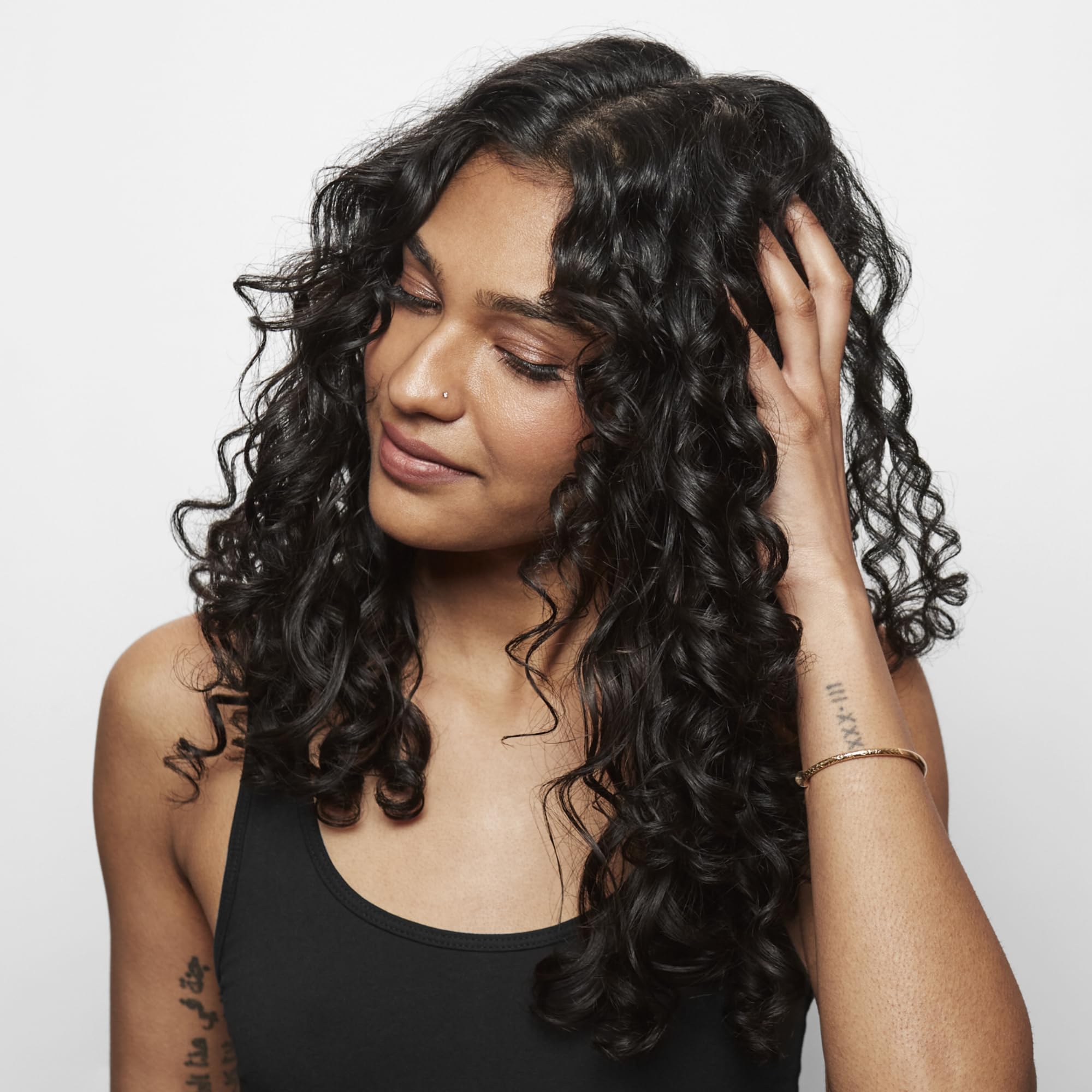 Bumble and bumble Creme De Coco Coconut Conditioner - Deep Moisturizing Hair Treatment for Frizz Control & Hydration - Works on Curly, Wavy & Straight Hair - Perfect for Dry, Damaged Hair & Daily Nourishment