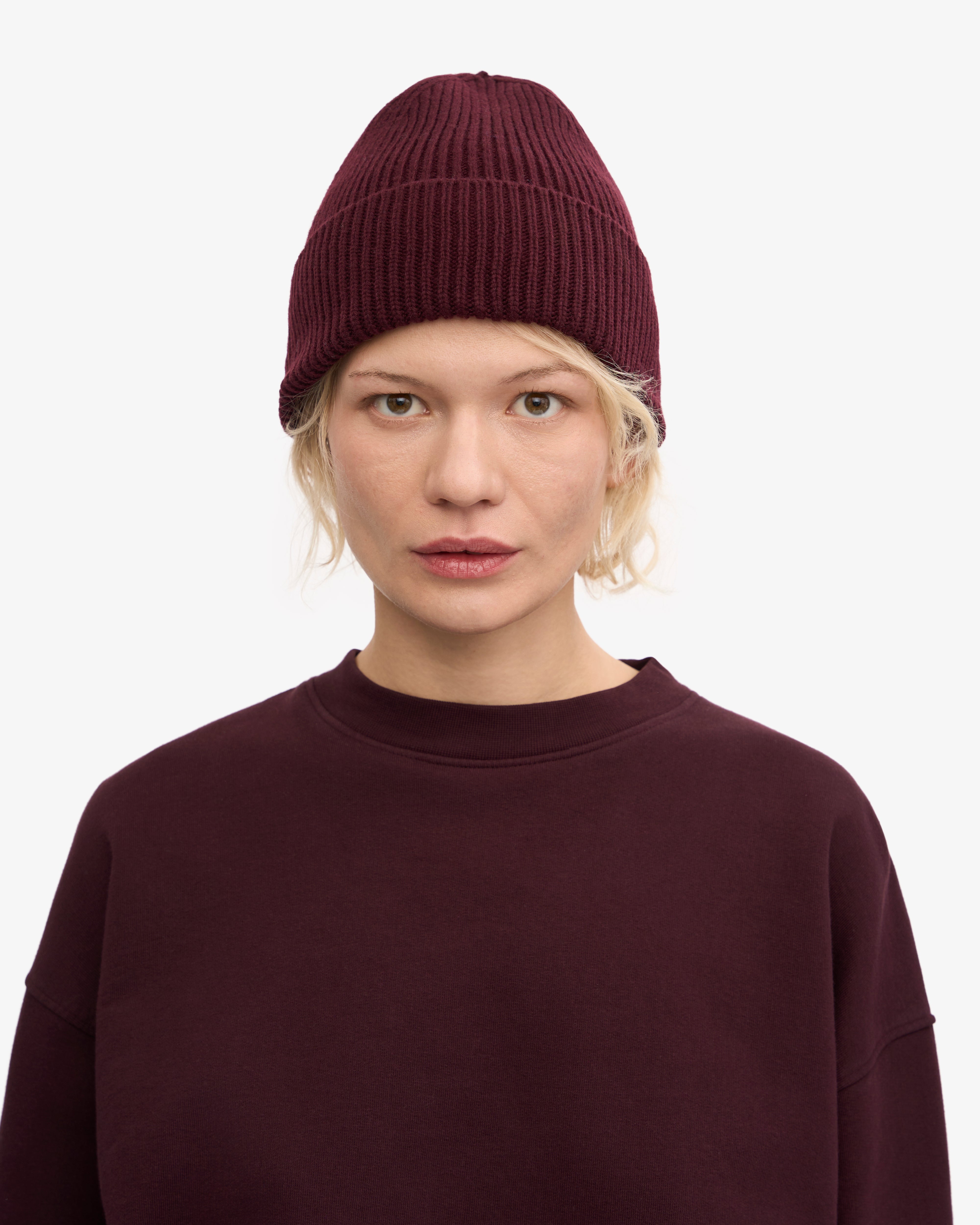 Premium Merino Wool Beanie for Men & Women - Soft Warm Winter Hat in Oxblood Red - Perfect for Skiing, Hiking & Outdoor Activities