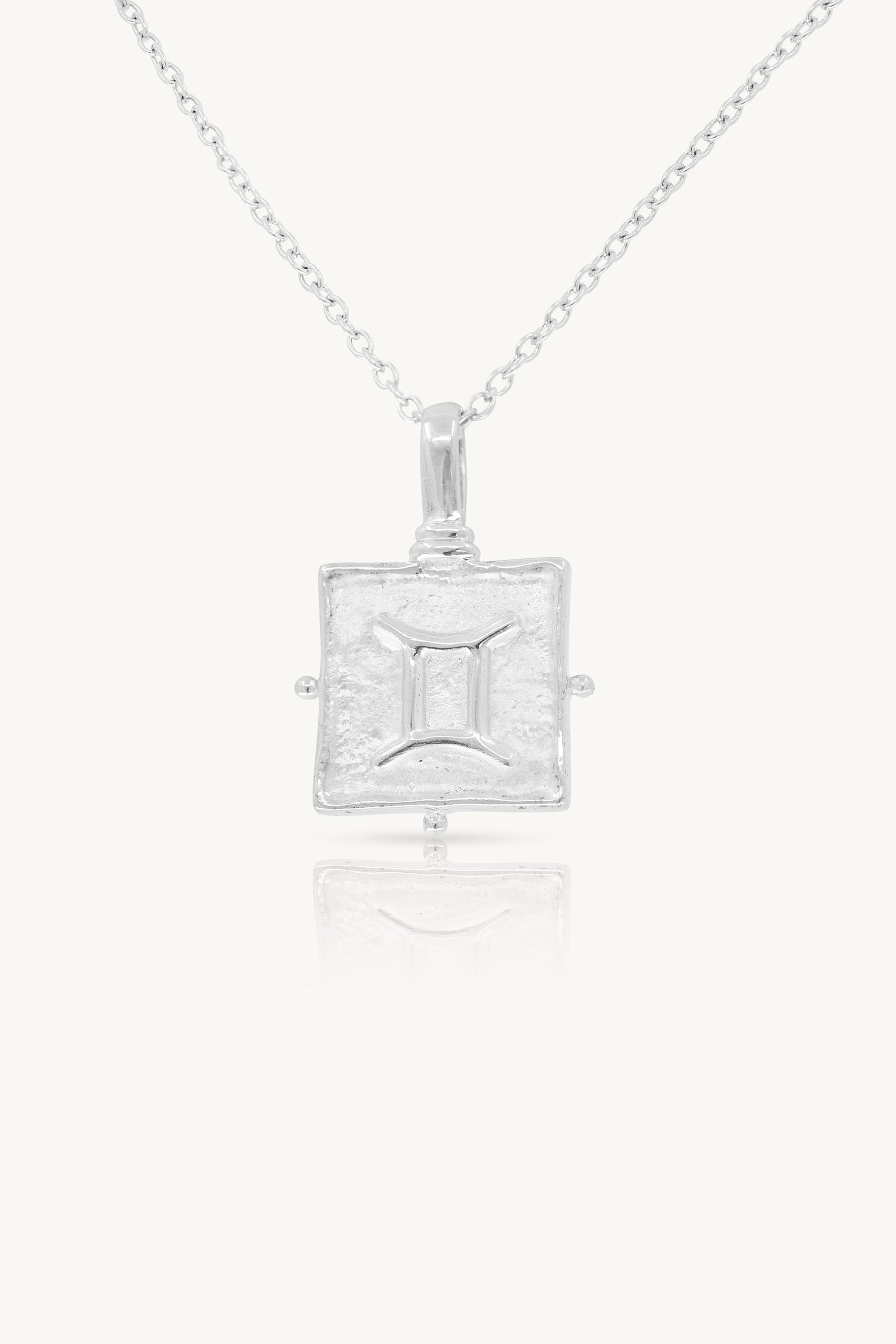 Zodiac Silver Necklace for Women - Personalized Astrology Jewelry Gift for Birthday, Anniversary & Daily Wear - Perfect for Zodiac Lovers & Spiritual Fashion