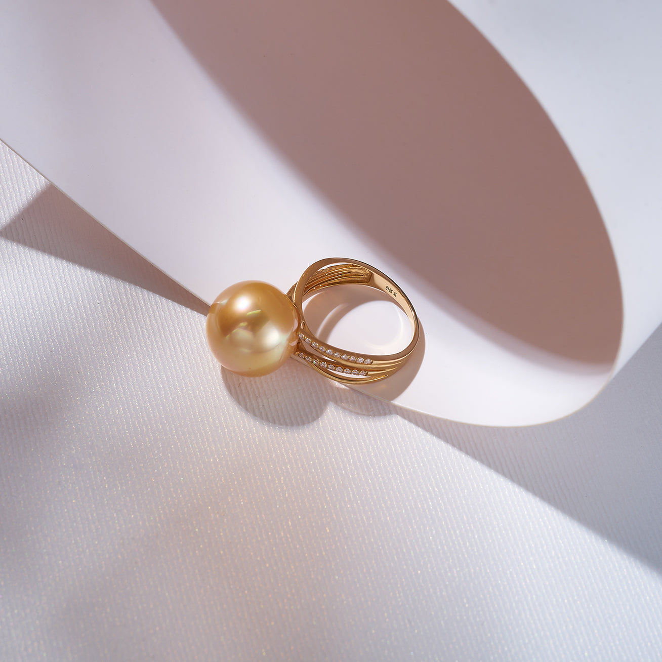 18K Solid Gold South Sea Golden Pearl Ring KR00090 - Elegant Jewelry for Women, Perfect for Weddings, Anniversaries & Special Occasions