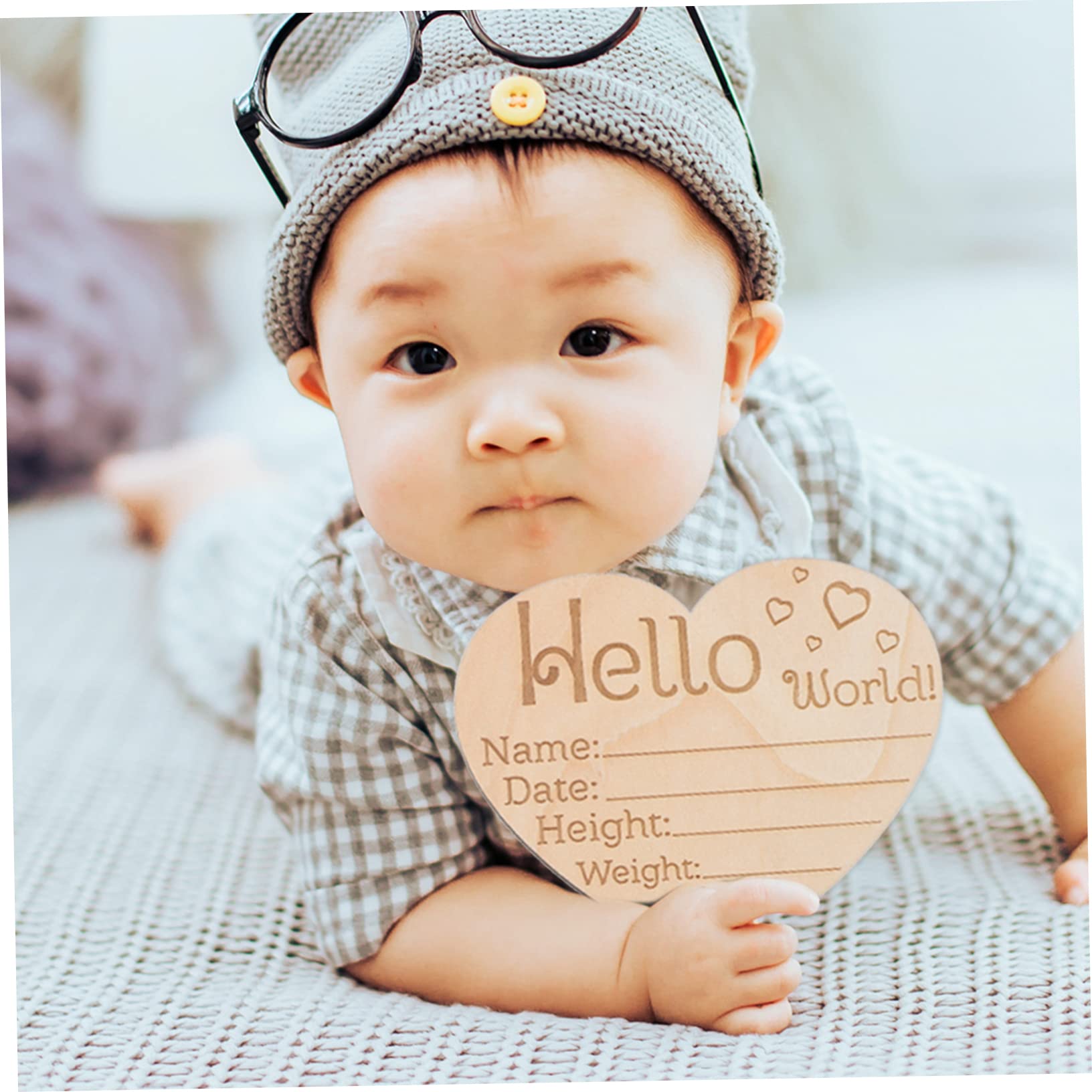 VICASKY Wooden Baby Name Sign - Heart Design Nursery Decor for Birth Announcement Gifts