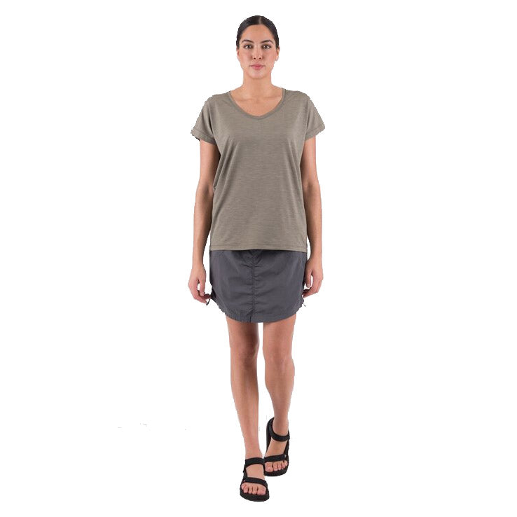 Indygena Liv Quick Knit Dry Women's Short Sleeve T-Shirt - Moisture Wicking Activewear for Running, Yoga & Gym Workouts